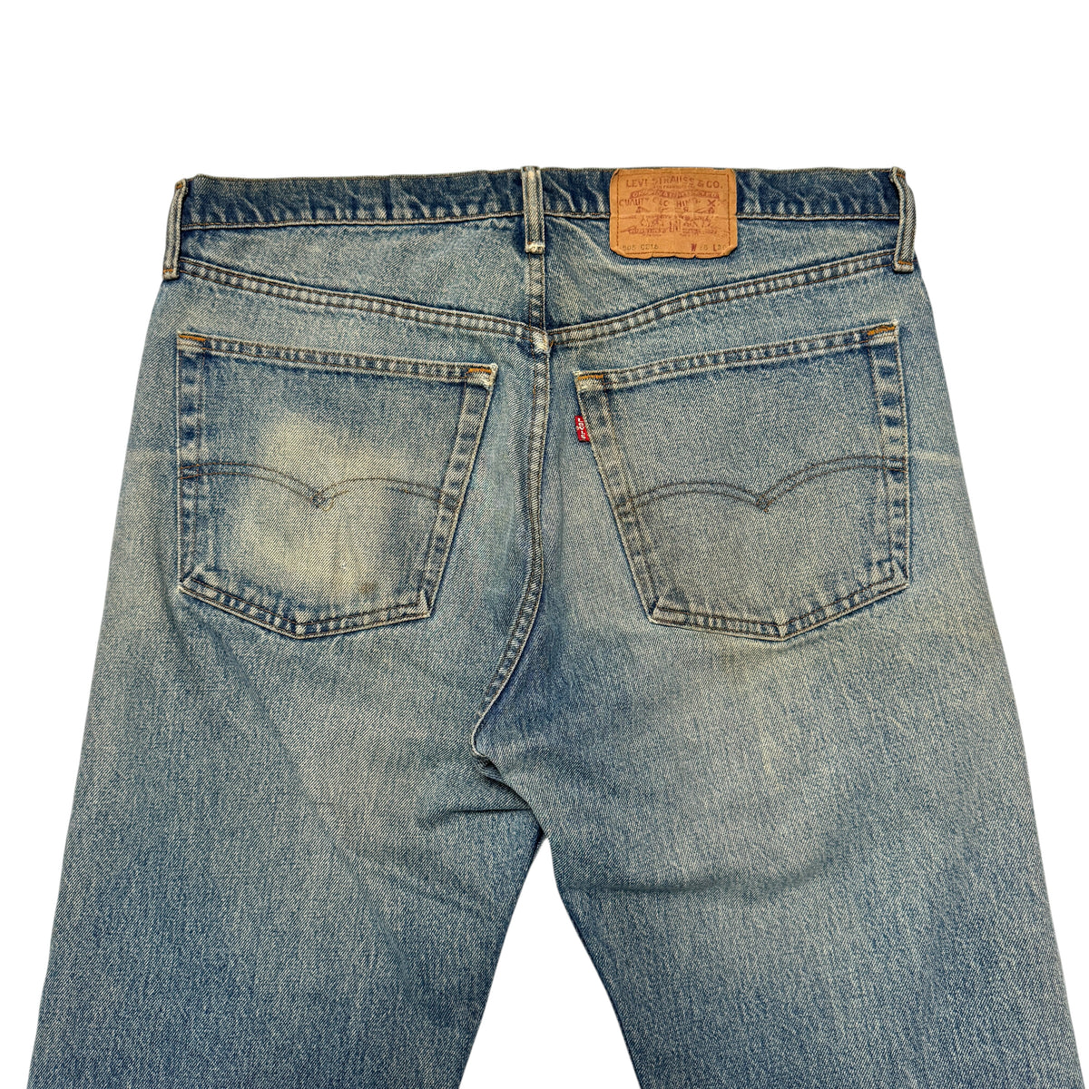 1980s Levi 505 "Sand" Size: 37W/29L
