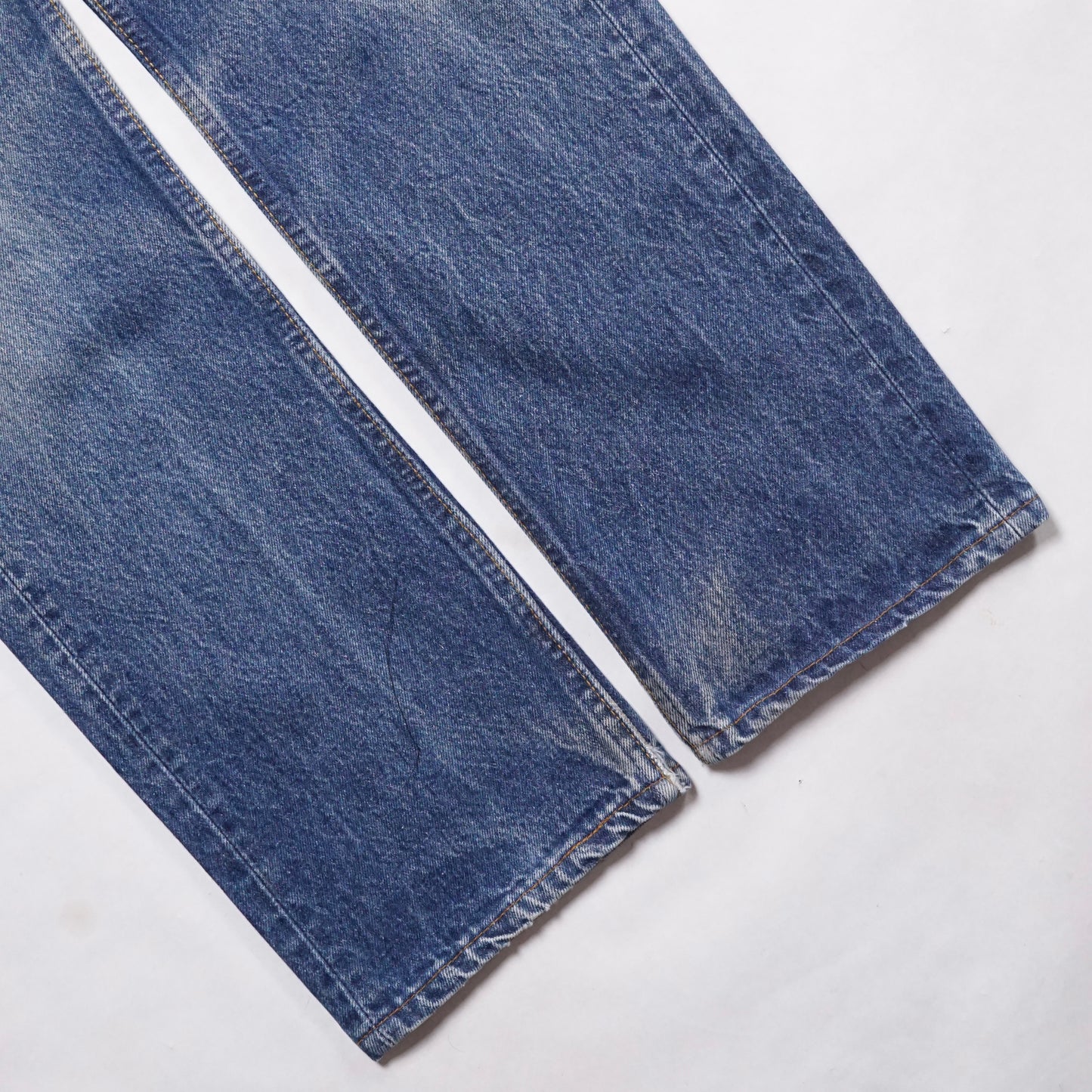 1980s Levi 501 "Sand" Size: 29W/31L