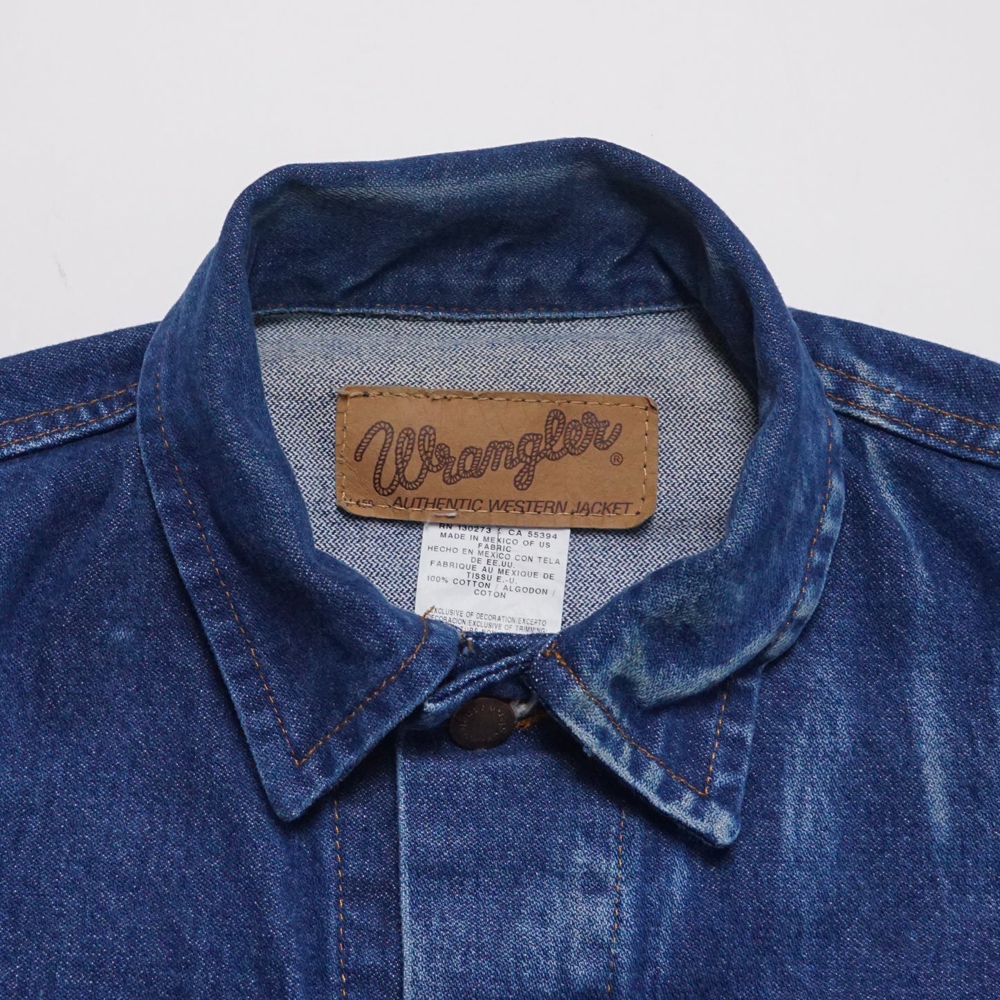 2000s Wrangler Denim Jacket "Indigo" Size: M