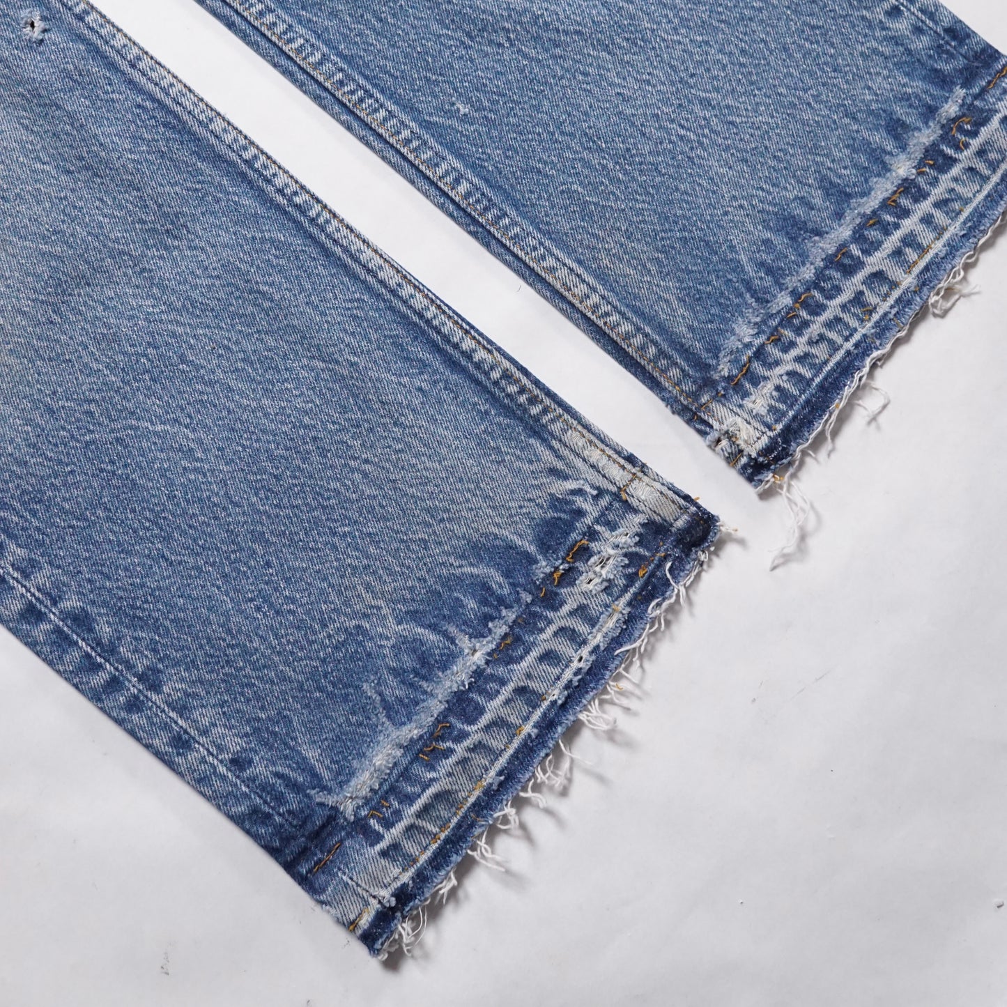 1980s Levi 501 "Light Wash" Size: 30W/31L