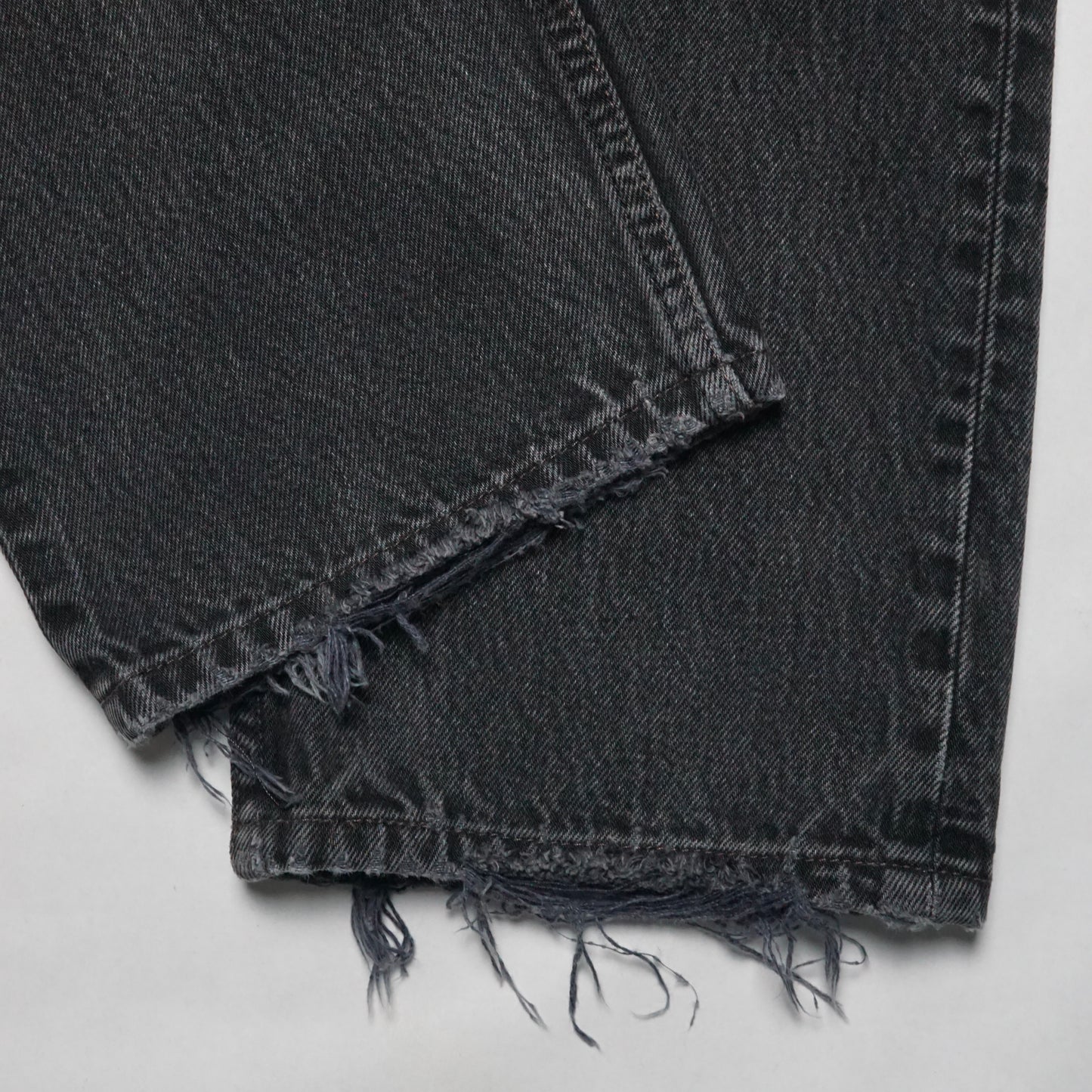 1990s Levi 501 "Faded" Size: 33W/30L