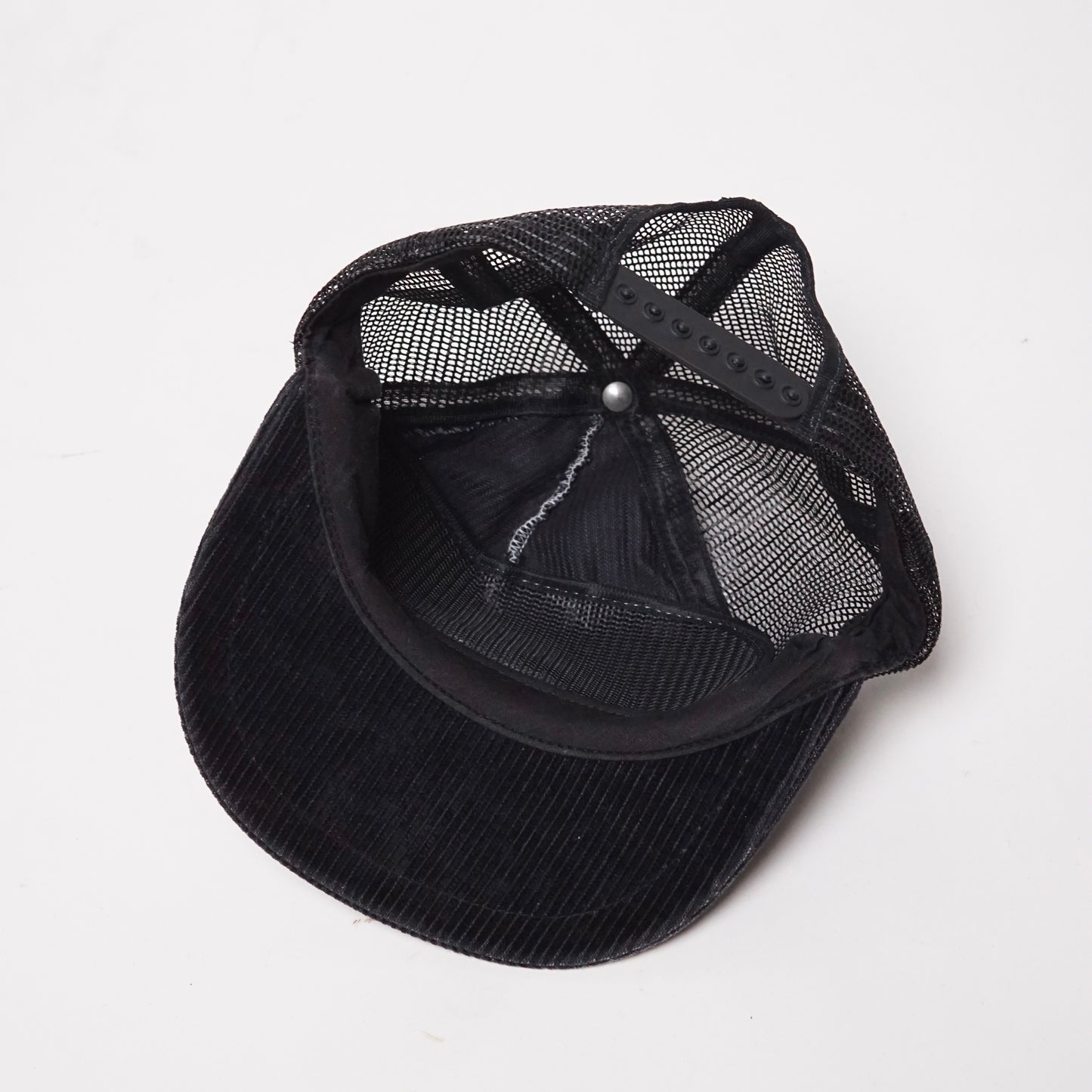 1990 Trucket Hat Corduroy “Black” Size: OS
