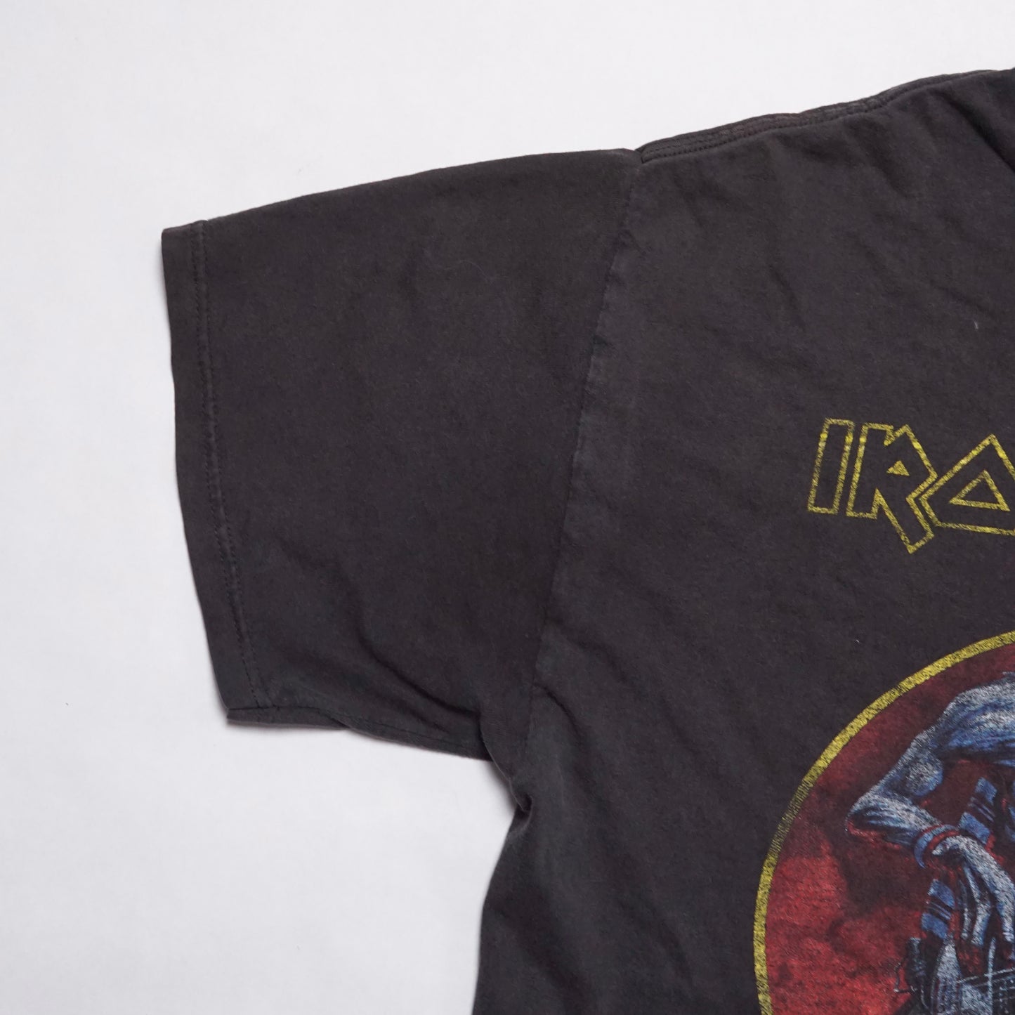 2000s Iron Maiden "Faded" Size: M