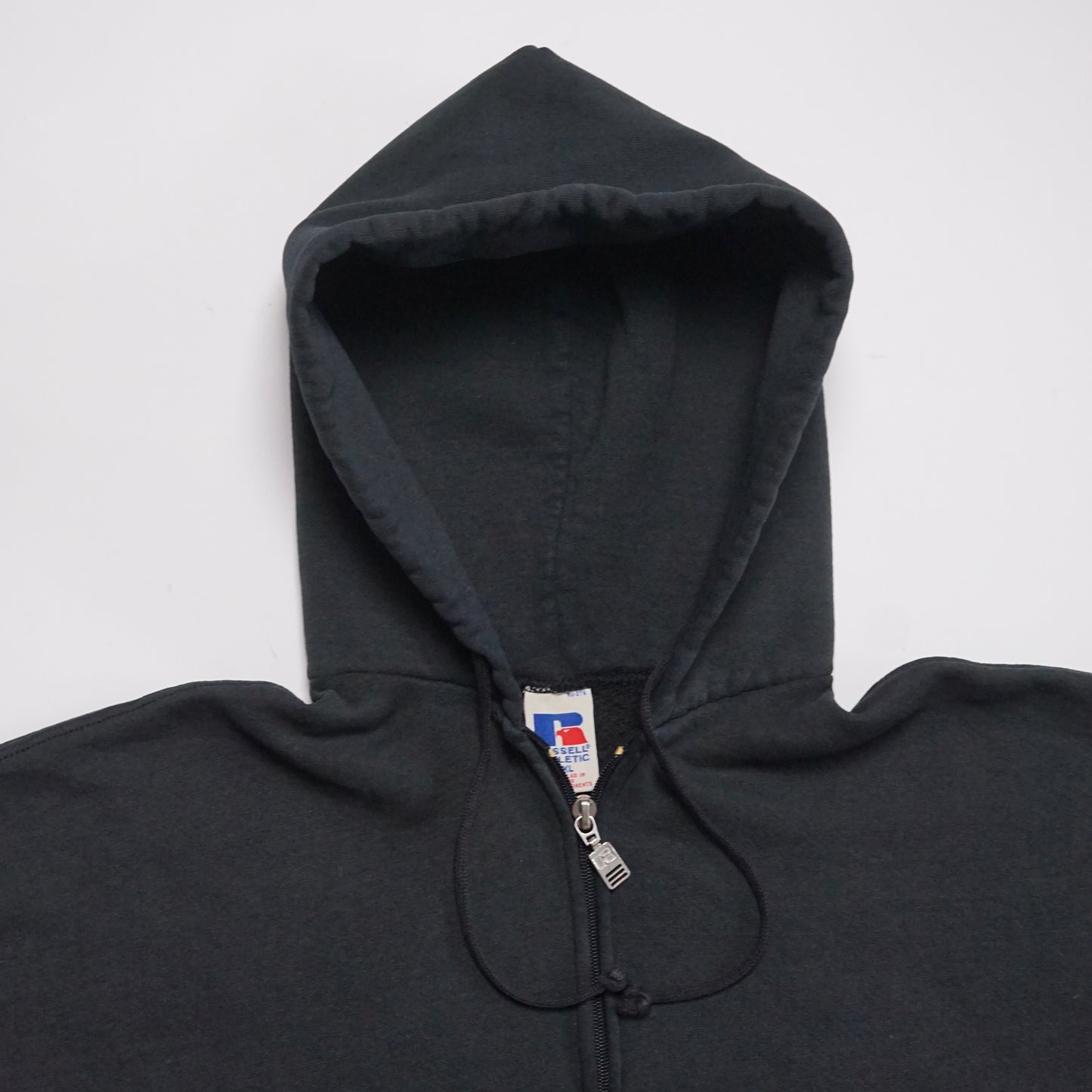 2000s Russell Athletic Zip Up "Black" Size: XL/XXL