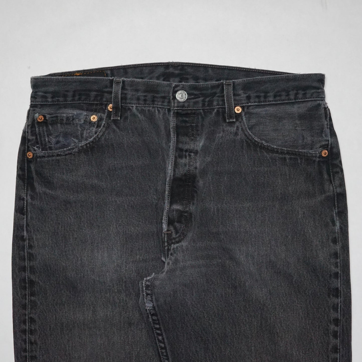 1990s Levi 501 "Faded" Size: 33W/30L