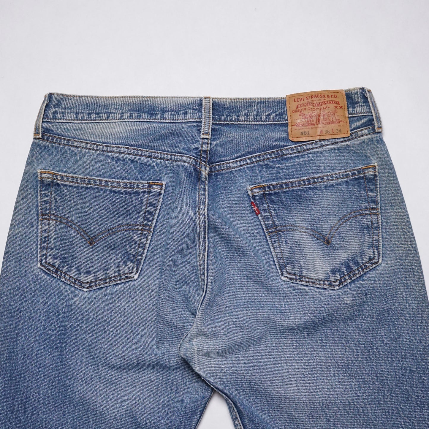 1990s Levi 501 "Stone" Size: 34W/31L
