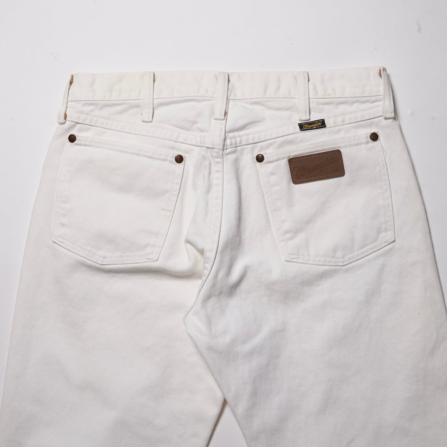 1990s Wrangler 13MWZ "Cream" Size: 30W/29L