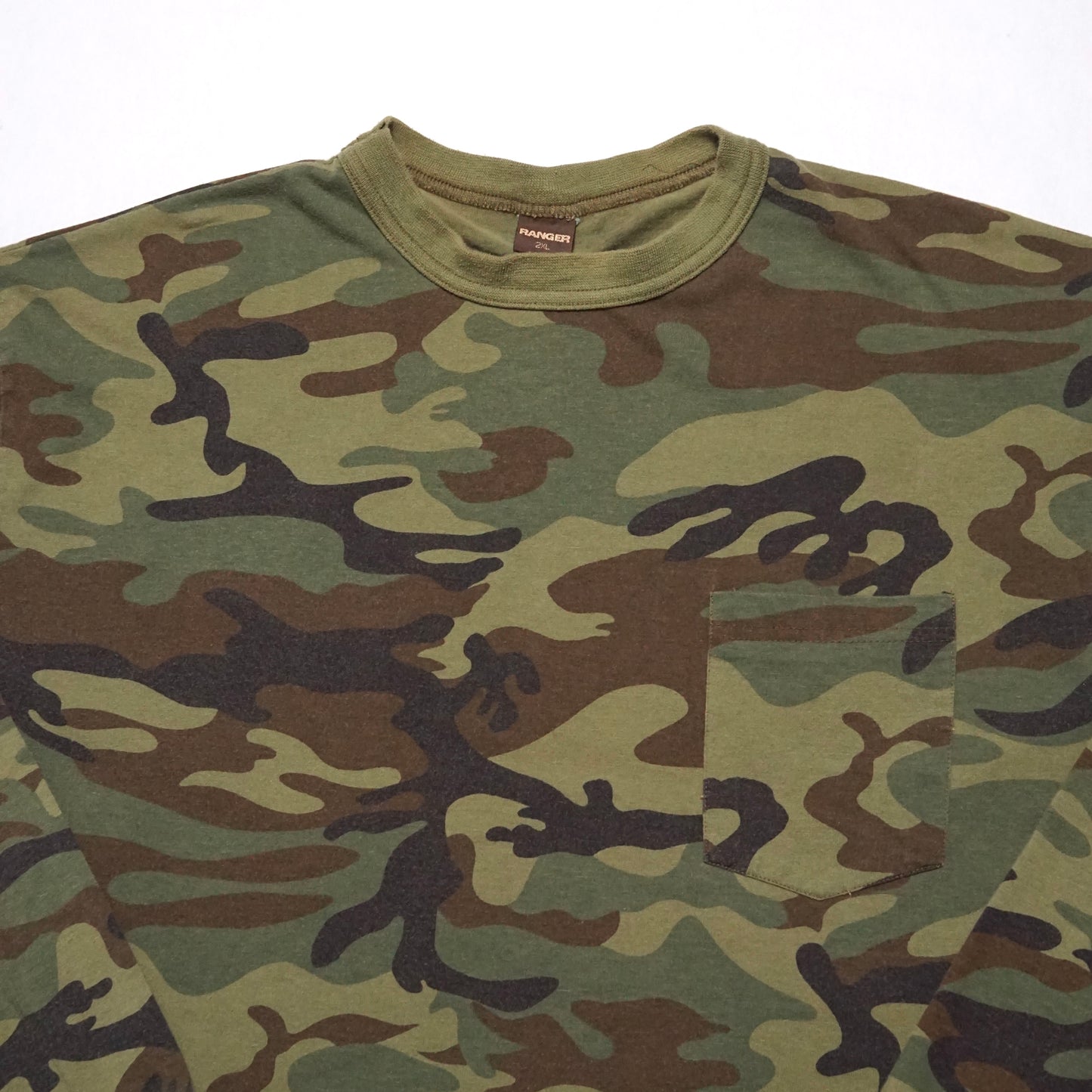 1980s Camo Long Sleeve Blank Size: XL