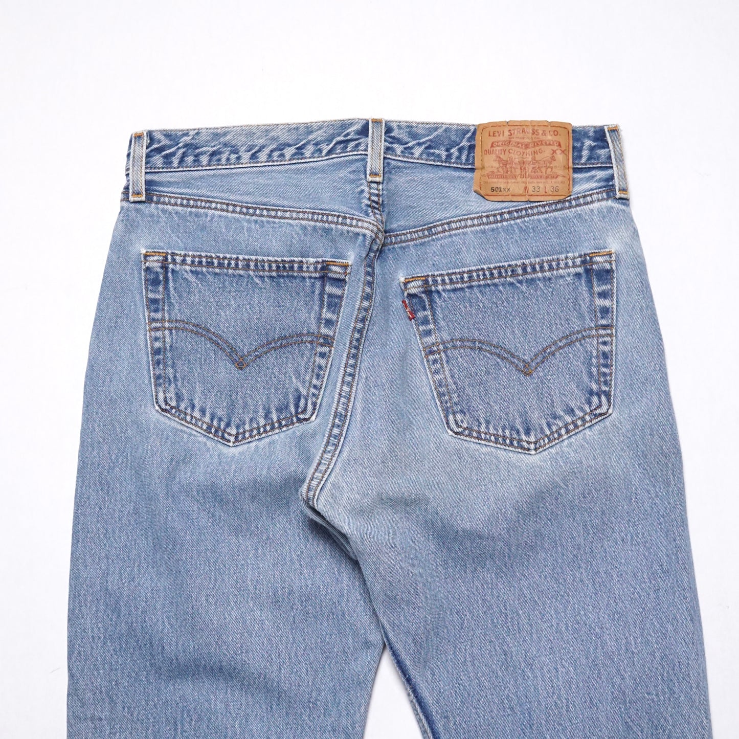 1990s Levi 501 "Light Wash" Size: 32W/32L