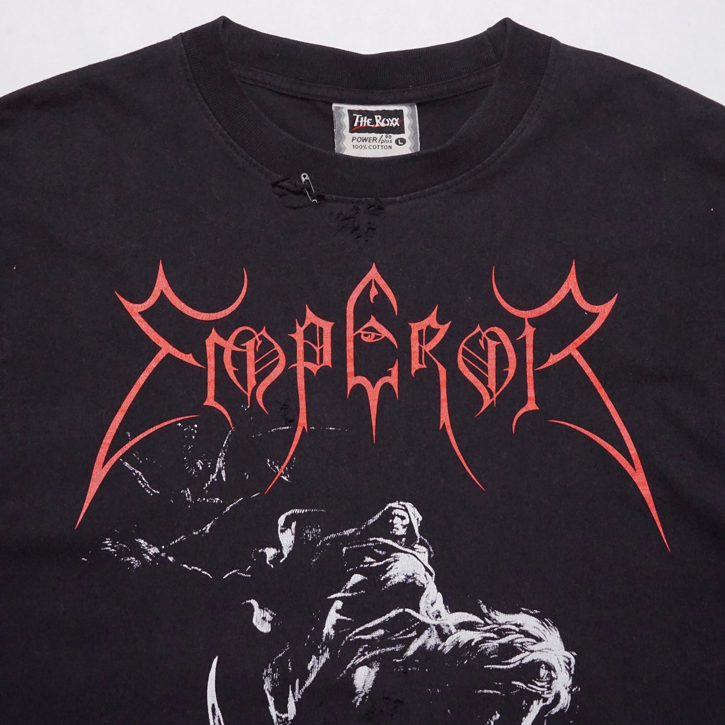 2000s Emperor "Distressed" Size: M