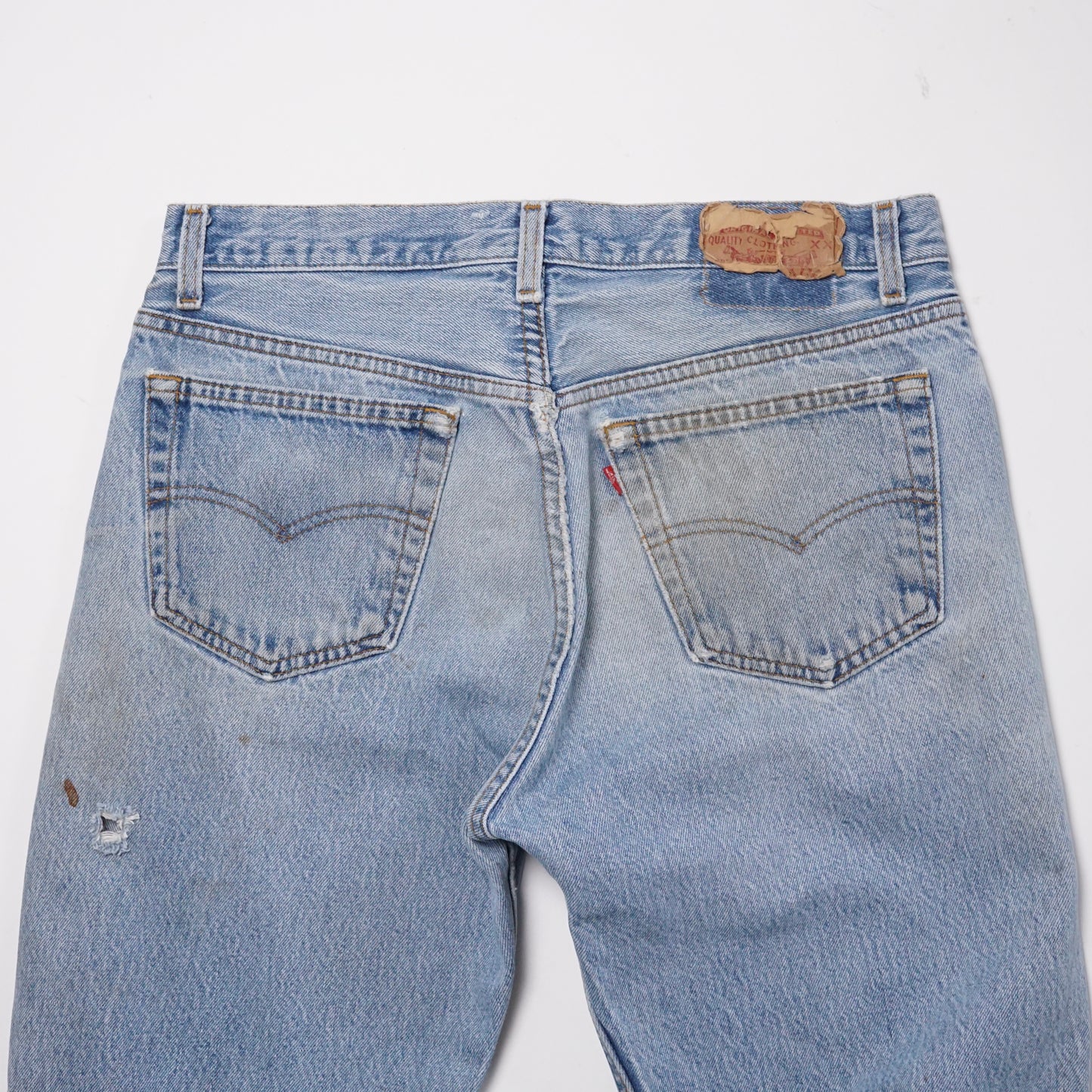 1980s Levi 501 "Distressed" Size: 32W/31L