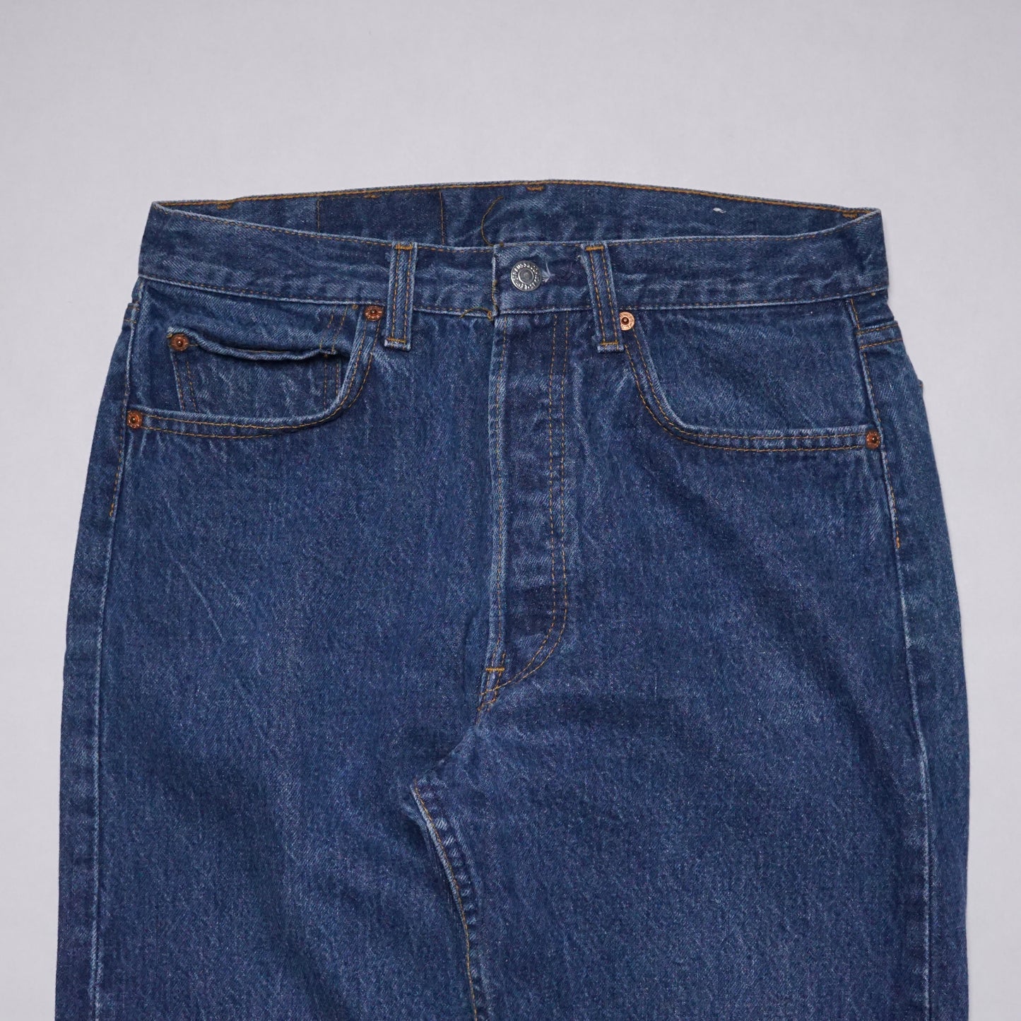 1980s Levi 501 "Dark Wash" Size: 30W/32L