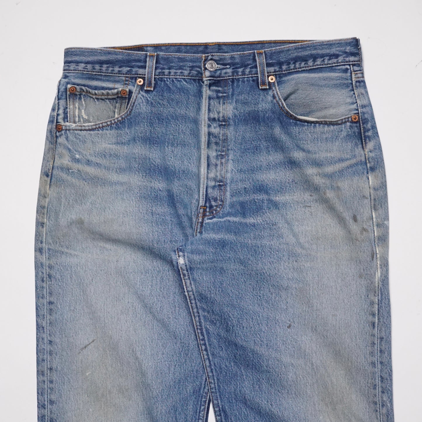 1990s Levi 501 "Sand" Size: 34W/32L