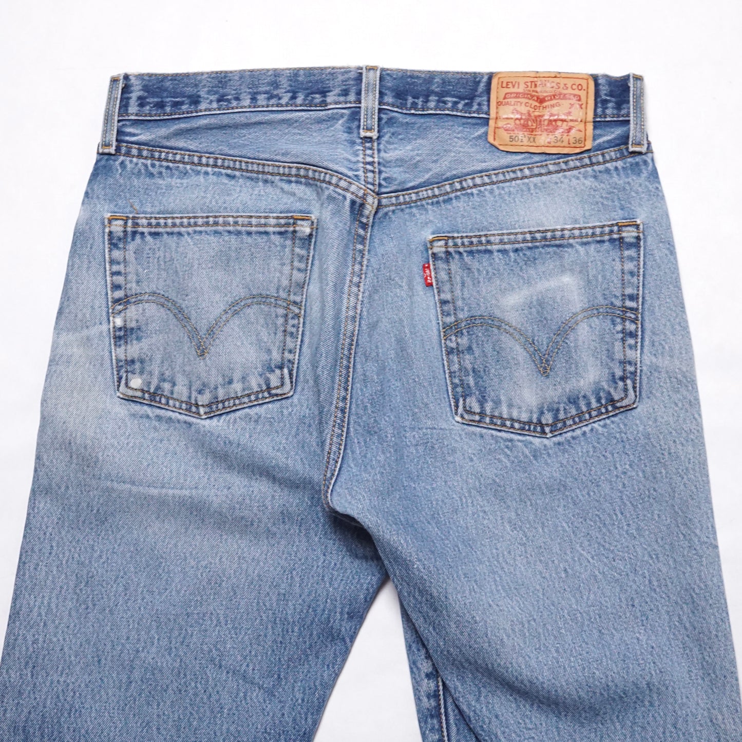 2000s Levi 501 "Distressed" Size: 32W/33L