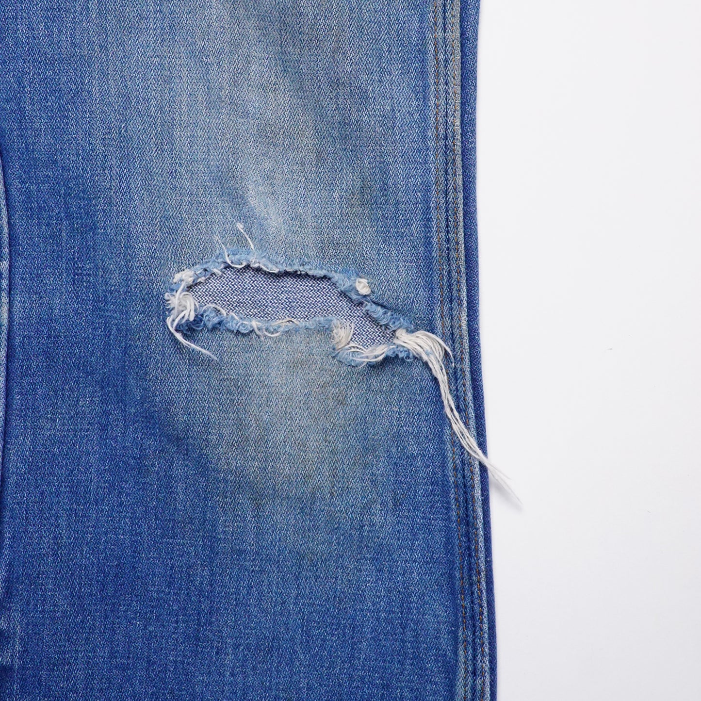 1970s Wrangler Flares "Distressed" Size: 30W/34L