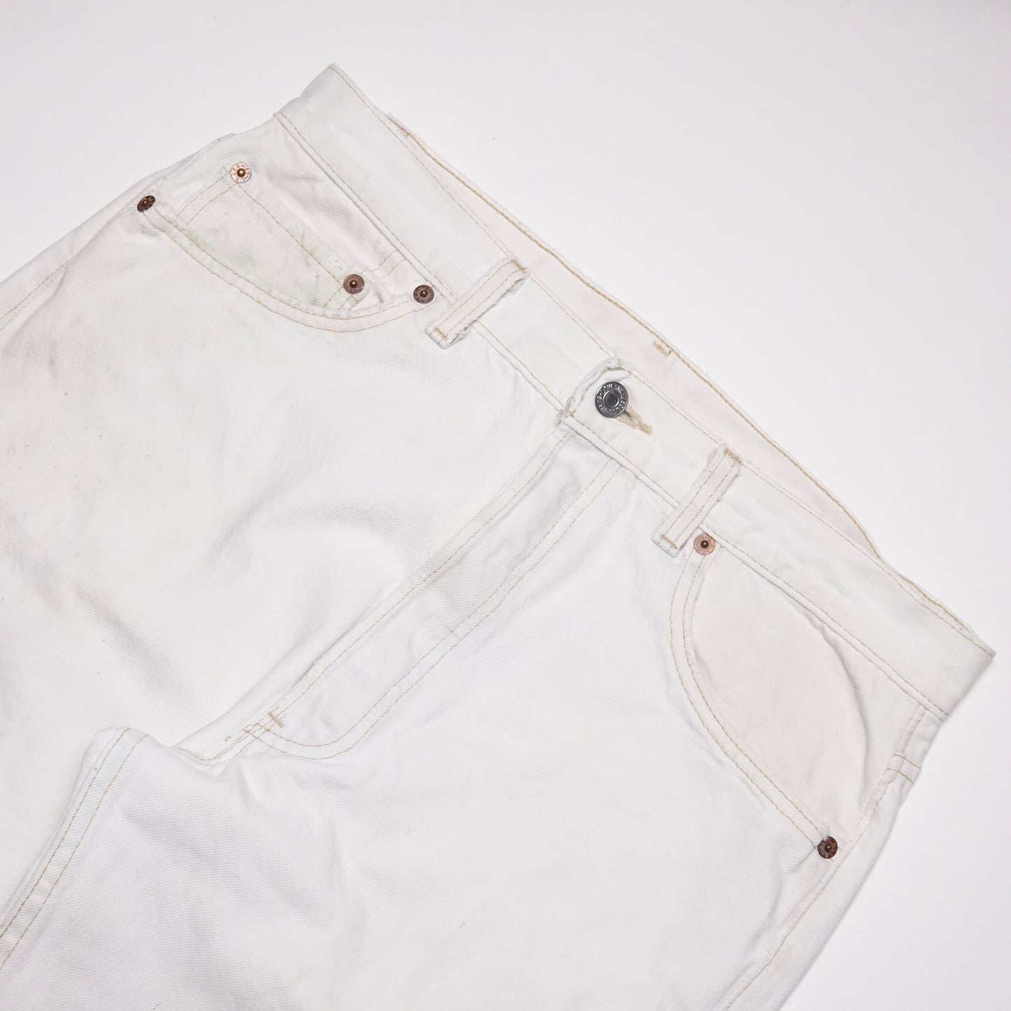 1990s Levi 501 "White" Size: 32W/32L