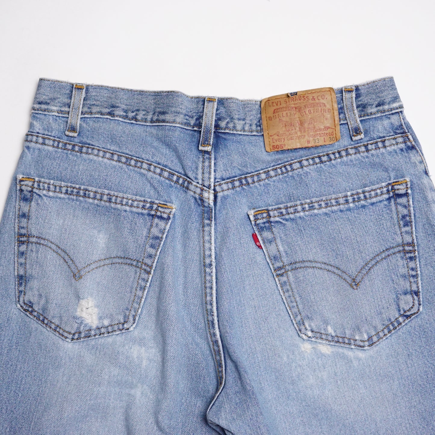1990s Levi 505 "Distressed" Size: 32W/30L