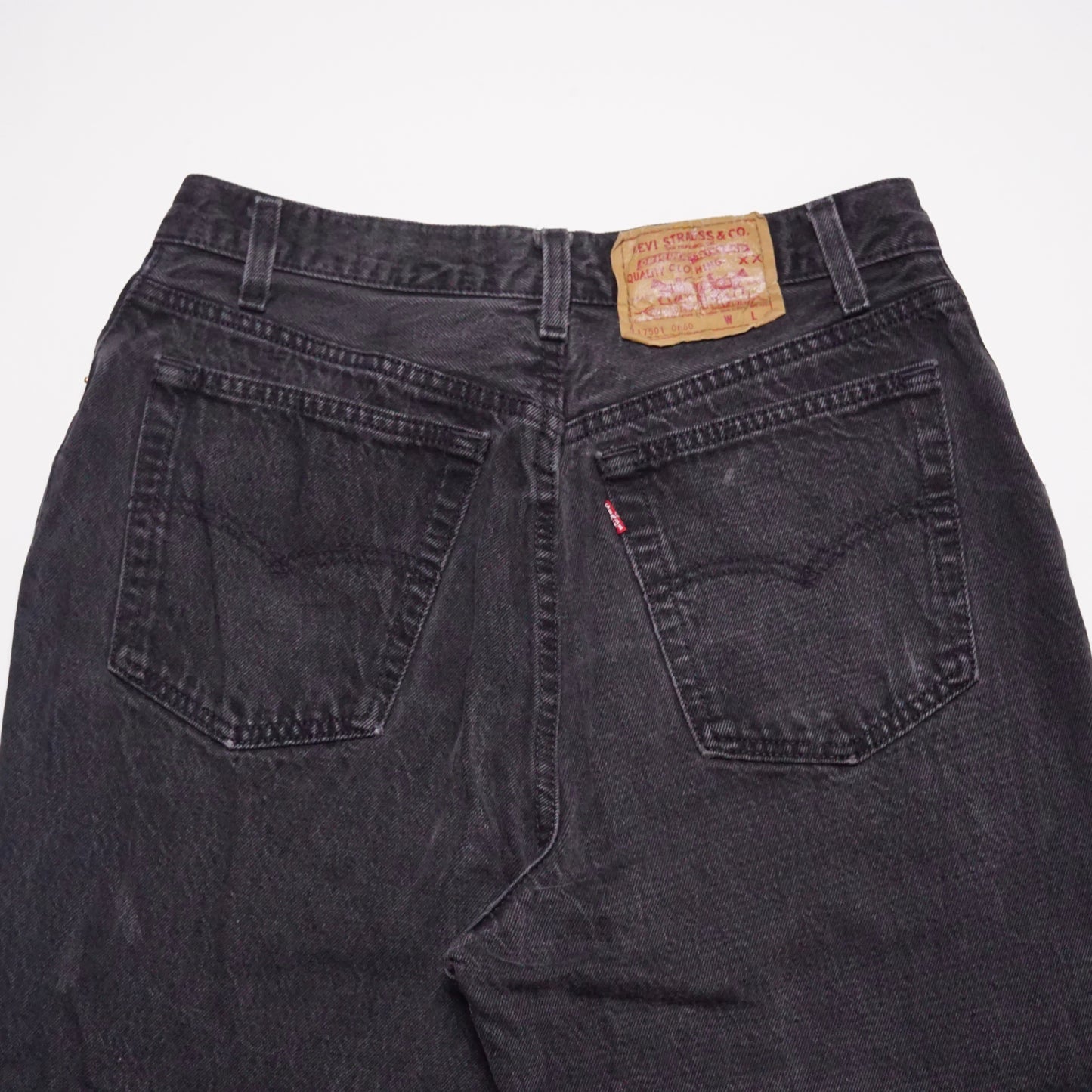 1990s Levi 501 "Black" Size: 29W/33L