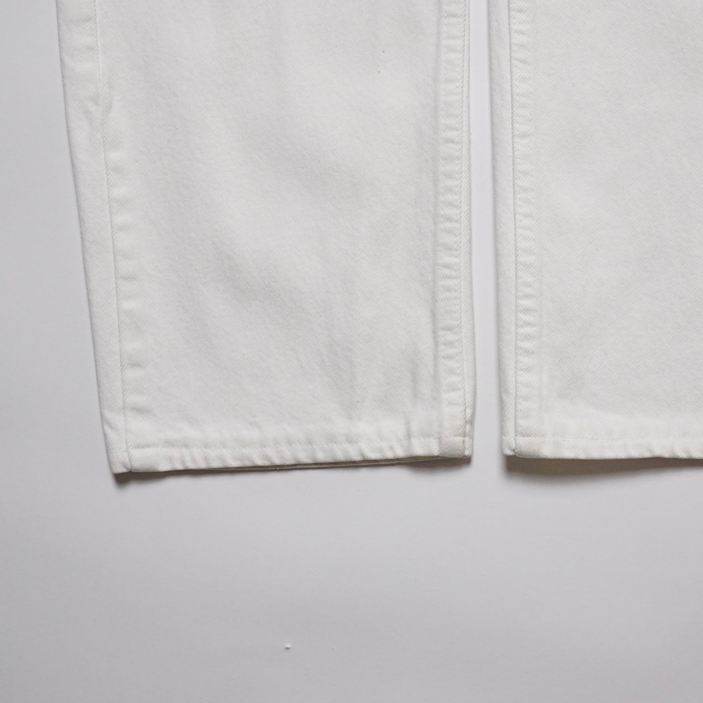 1980s Levi 501 "White" Size: 31W/27L