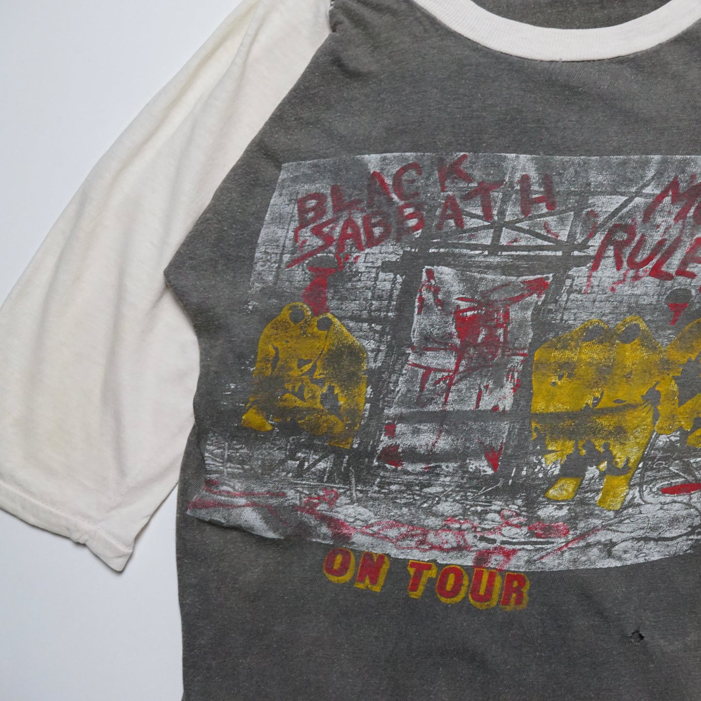 1980s Black Sabbath "Mob Rules" Size: S/M