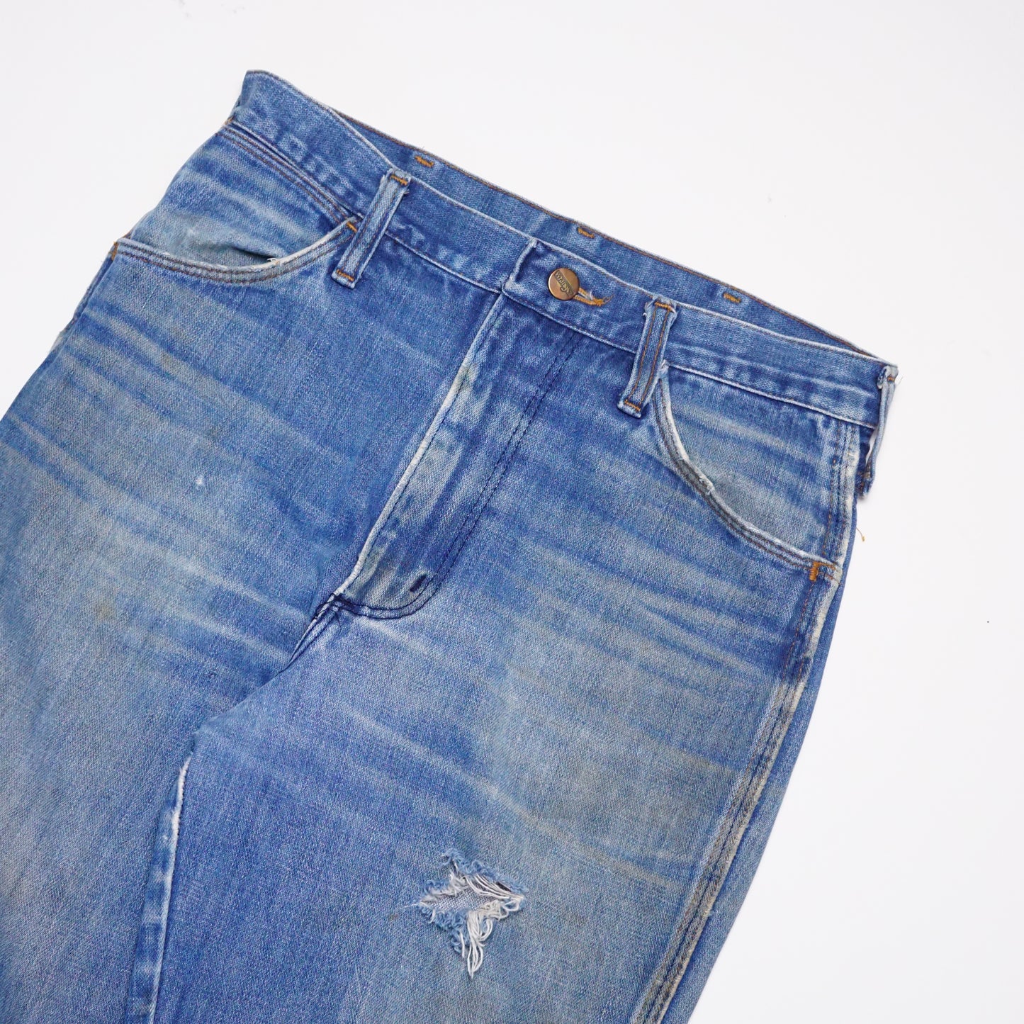 1970s Wrangler Flares "Distressed" Size: 30W/34L