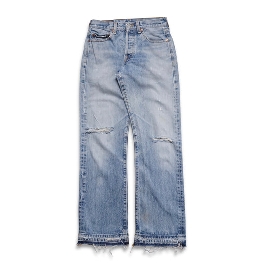 2000s Levi 501 "Distressed" Size: 28W/32L