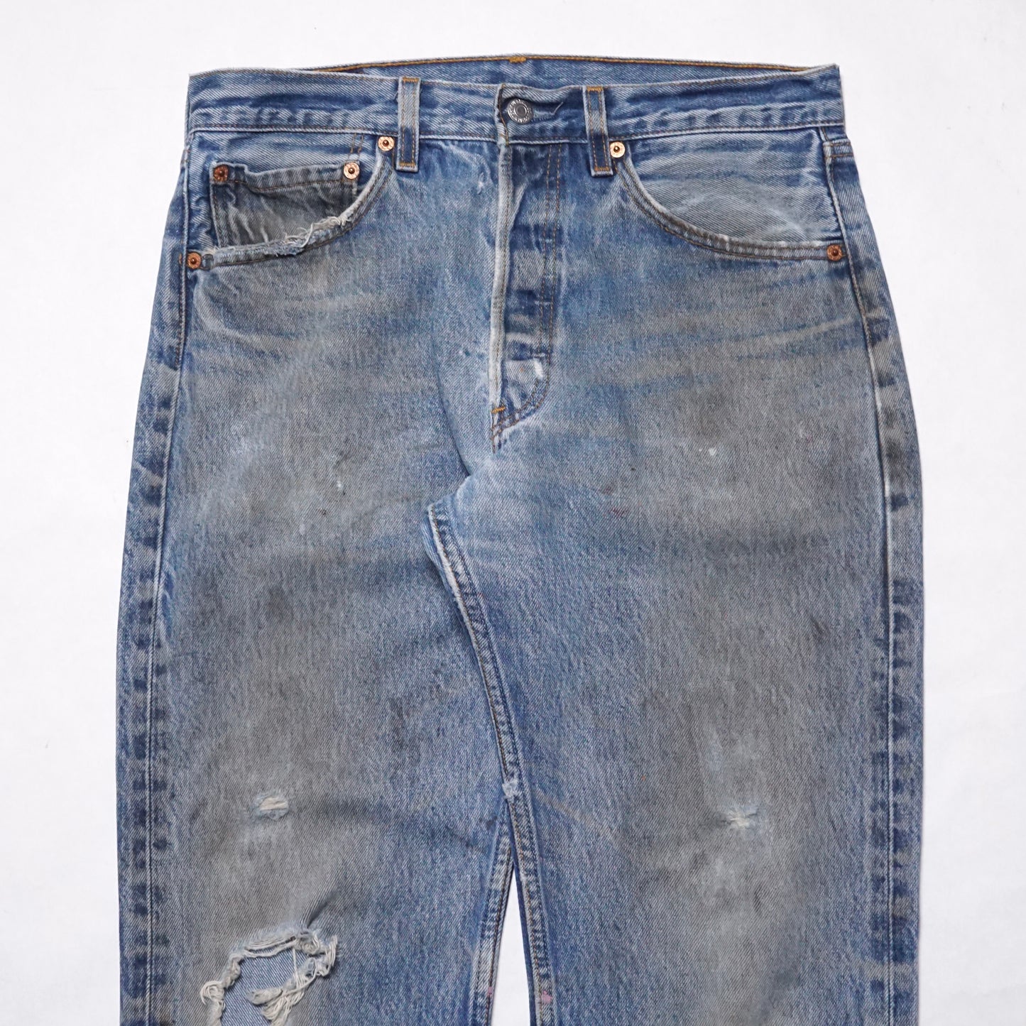 1990s Levi 501 "Distressed" Size: 30W/30L