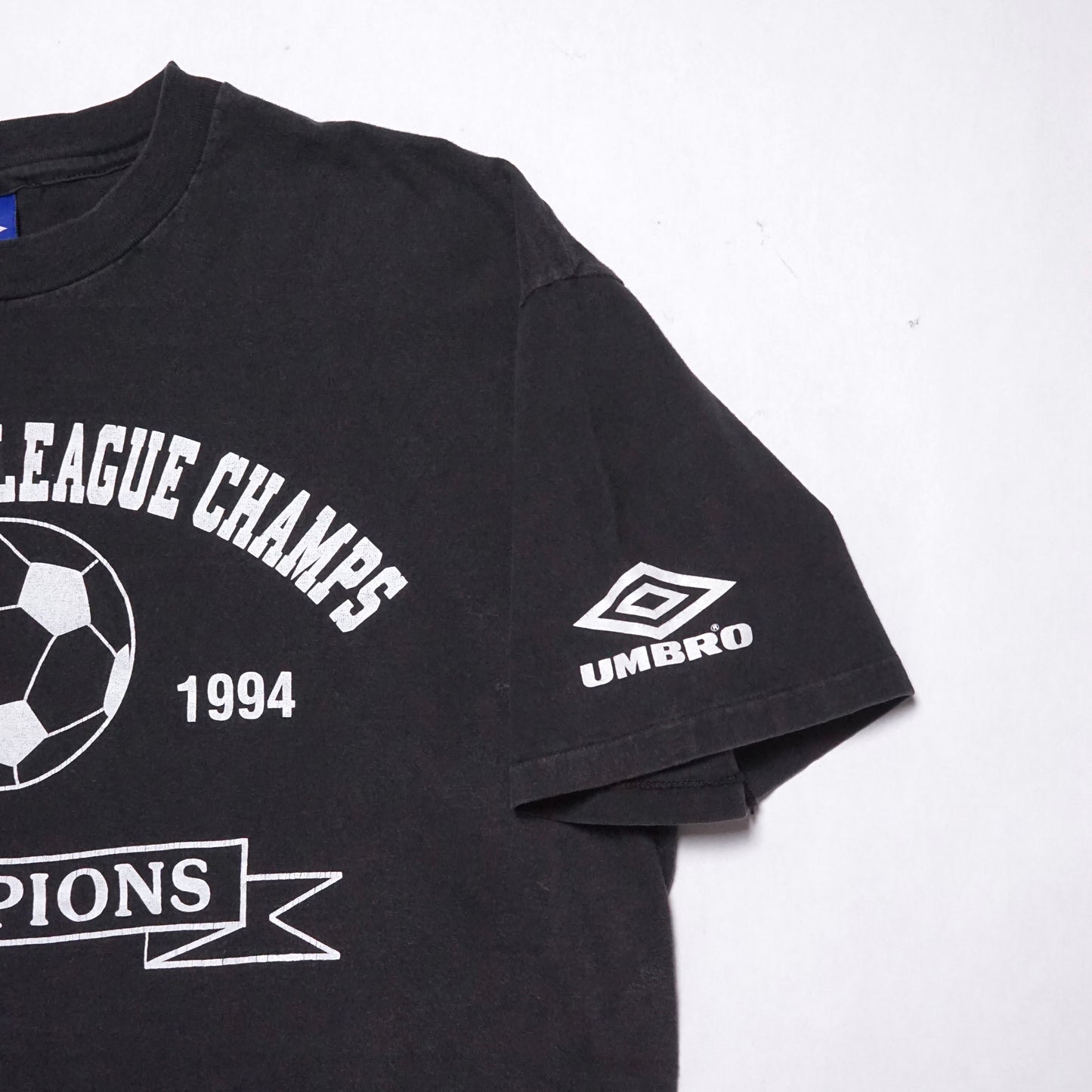1990s Umbro "Champions" Size: L/XL
