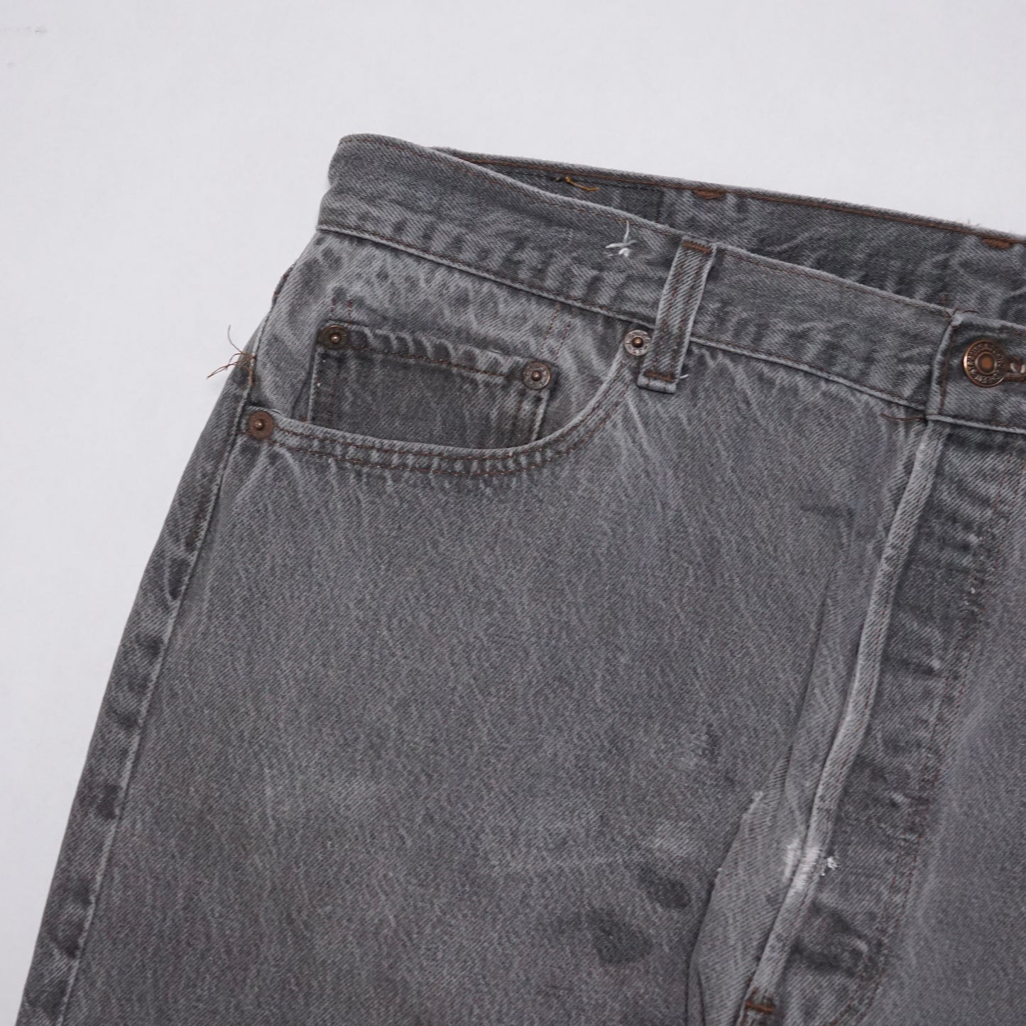 1980s Levi 501 "Grey" Size: 37W/34L