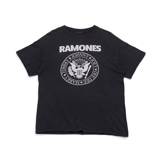 1990s Ramones "Faded" Size: M/L