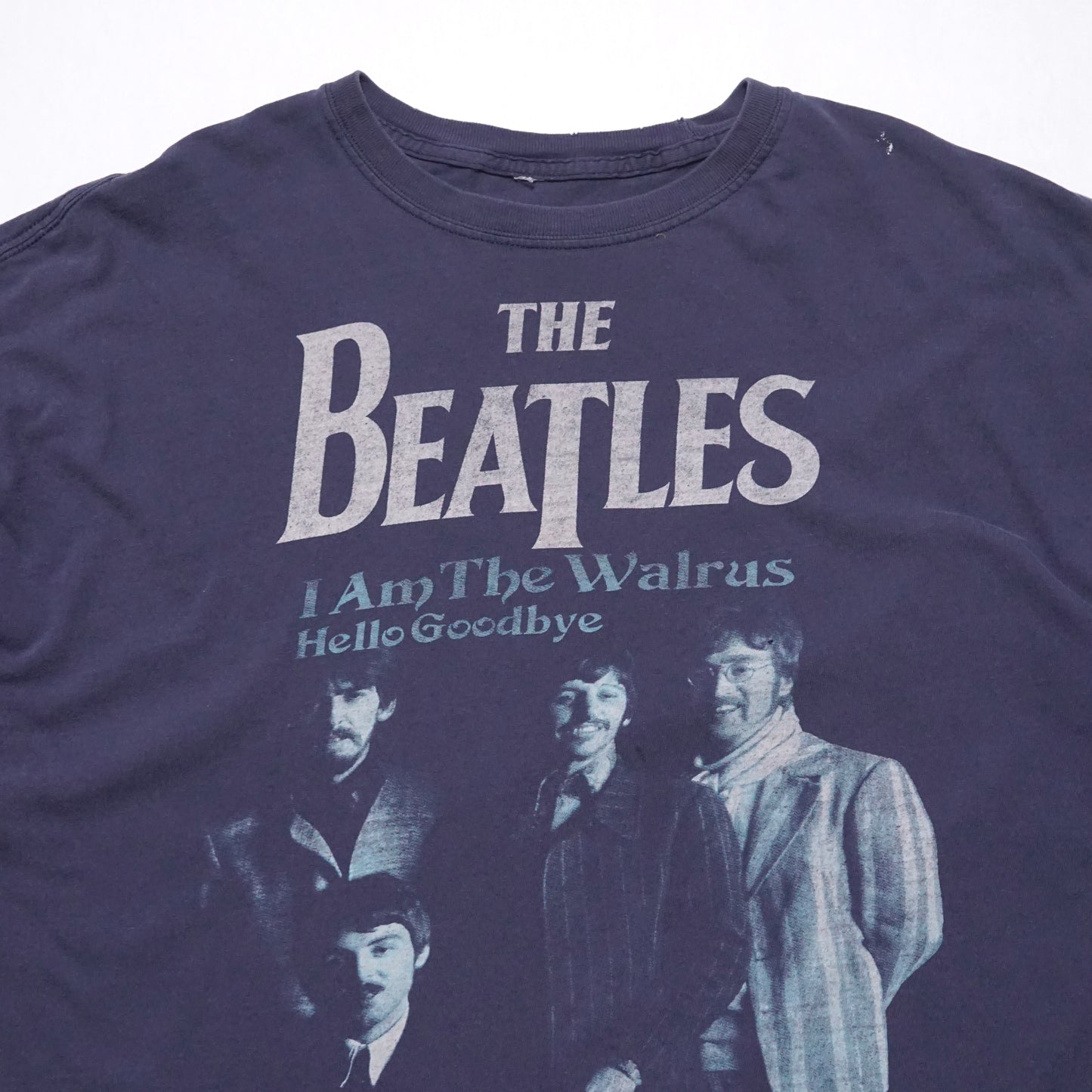 2000s Beatles "Faded" Size: L/XL