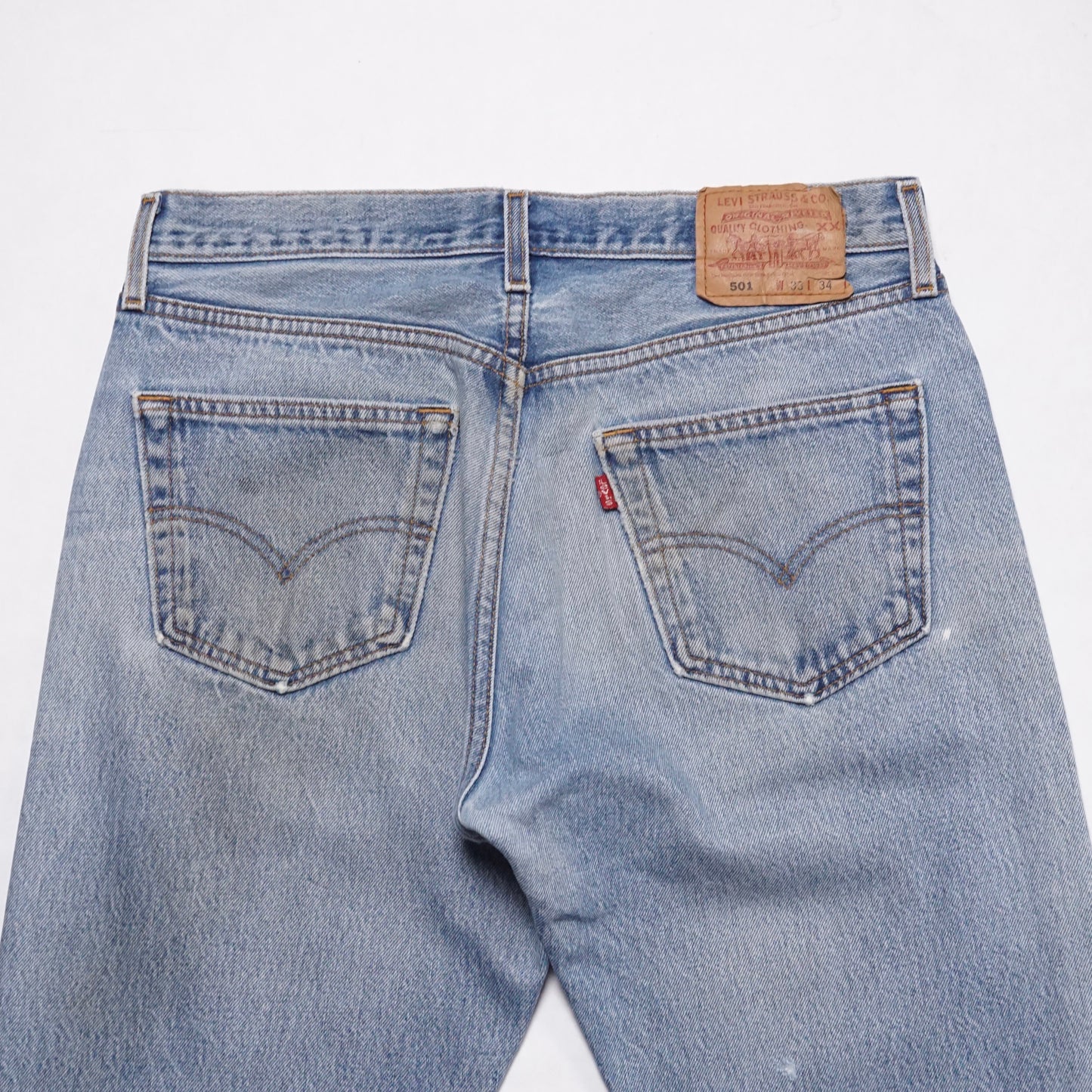 1990s Levi 501 "Light Wash" Size: 32W/31L