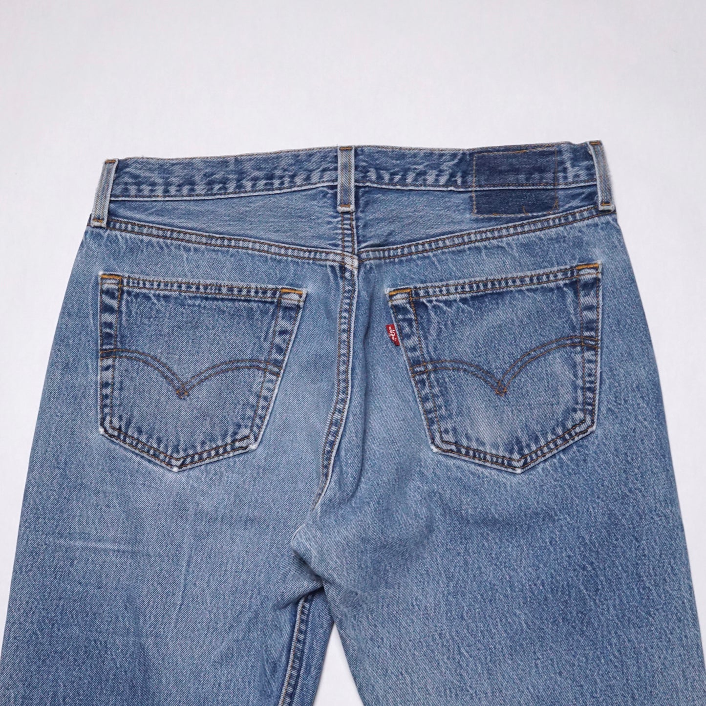 1990s Levi 501 "Stone" Size: 32W/33L