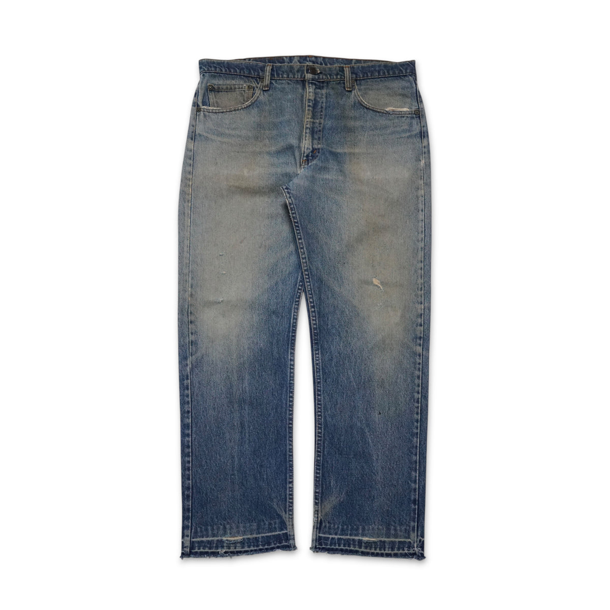 1980s Levi 505 "Sand" Size: 37W/29L
