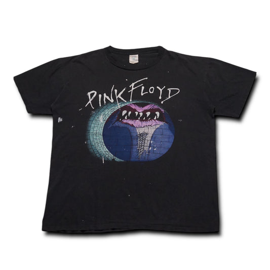 1990s Pink Floyd “The Wall” Size: XL