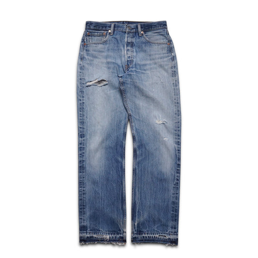 2000s Levi 501 "Distressed" Size: 31W/31L