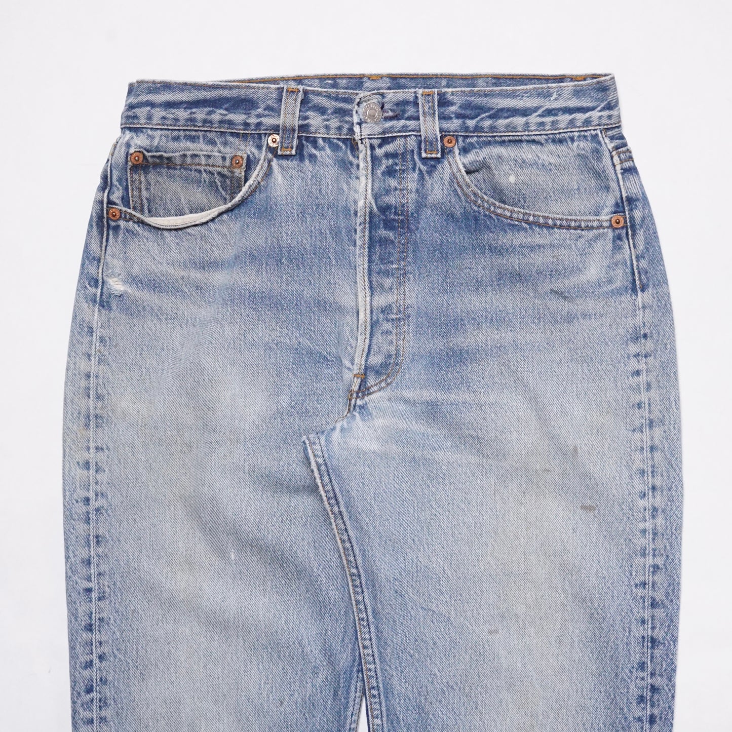 1980s Levi 501 "Distressed" Size: 30W/30L