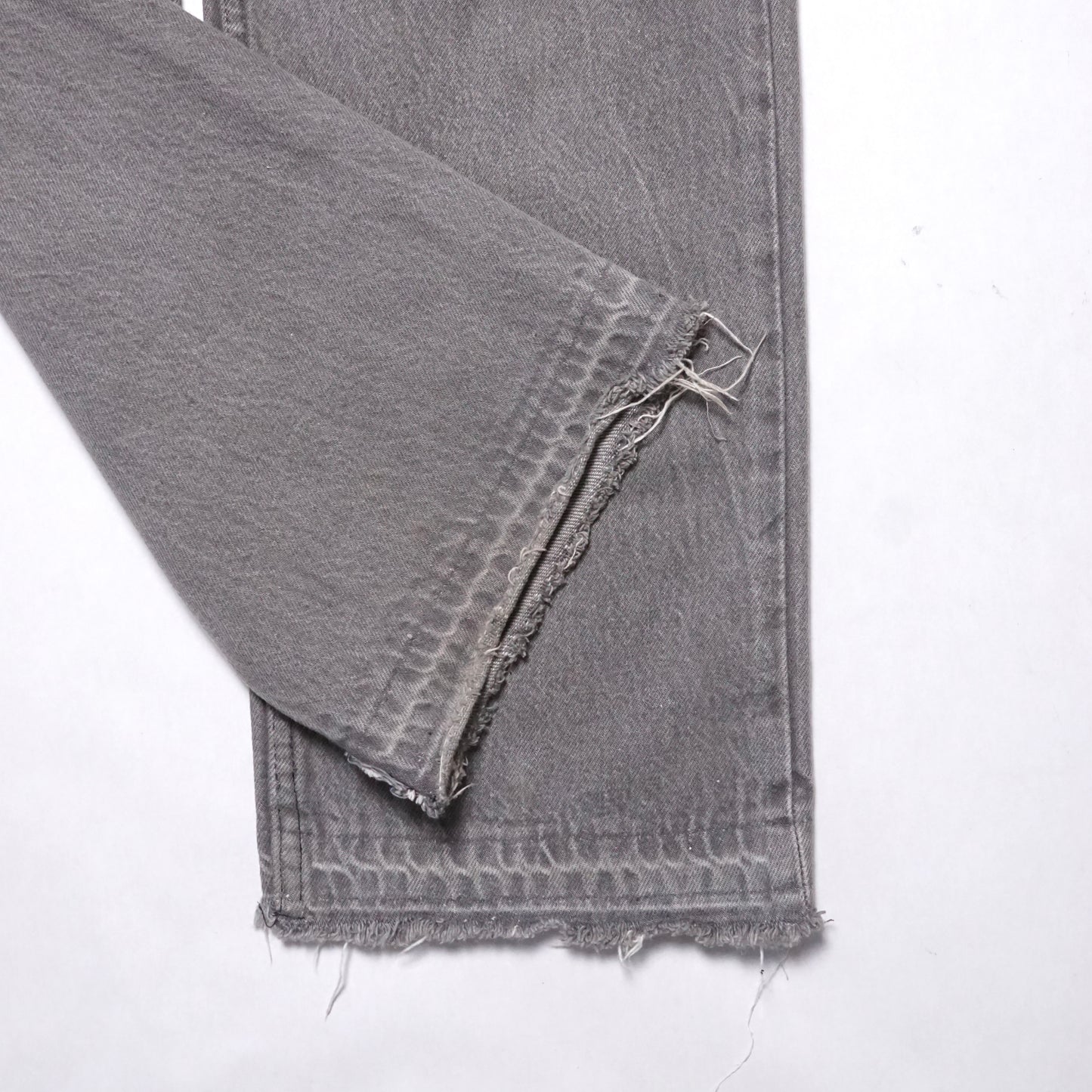 1980s Levi 501 "Grey" Size: 35W/34L