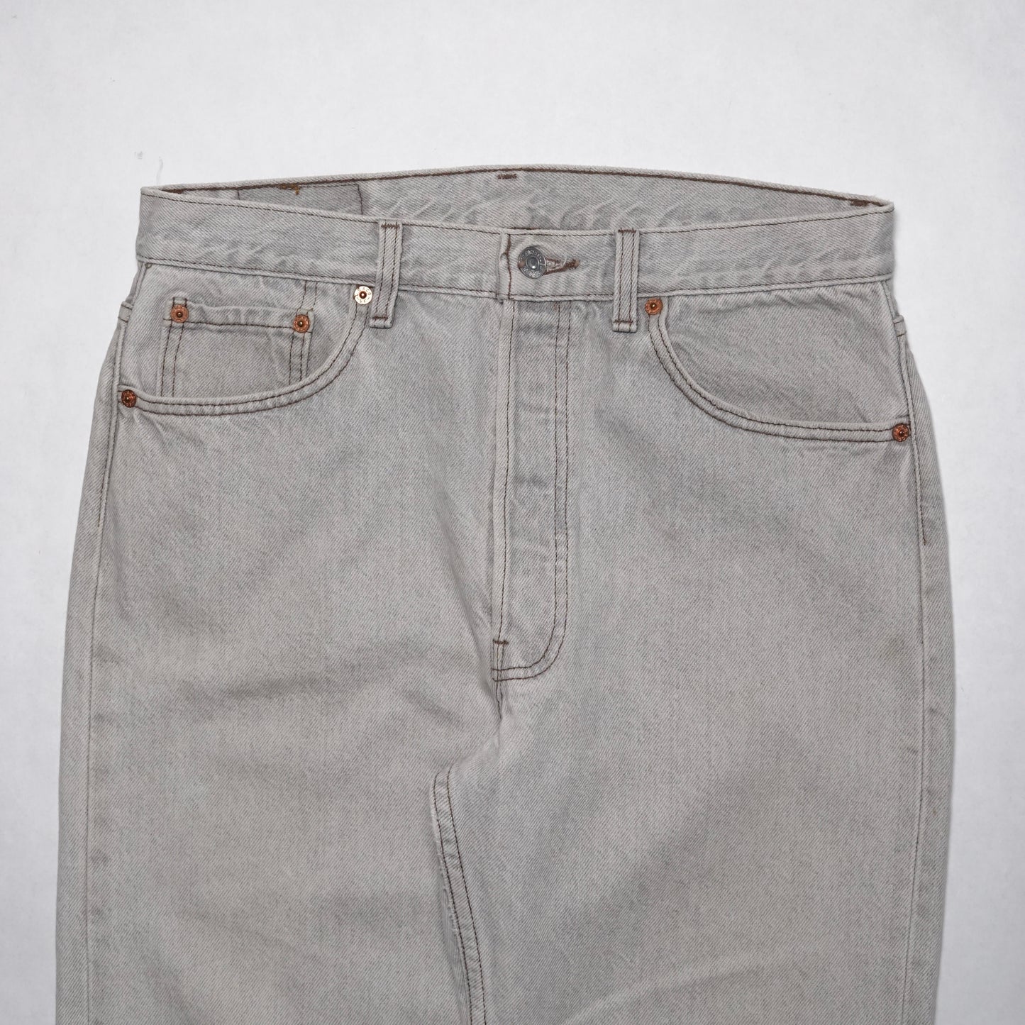1980s Levi 501 "Grey" Size: 31W/30L