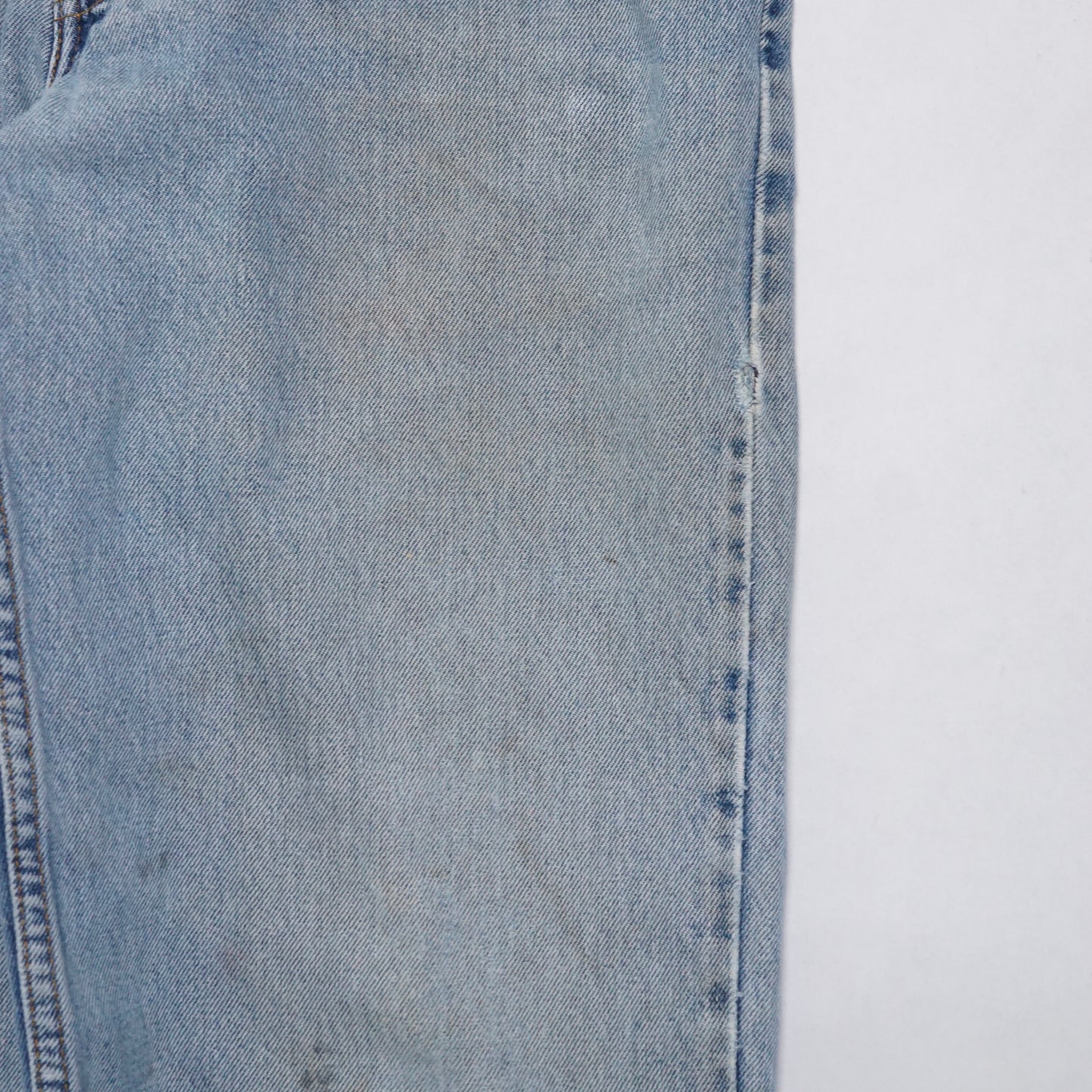 1990s Levi 550 "Light Wash" Size: 30W/34