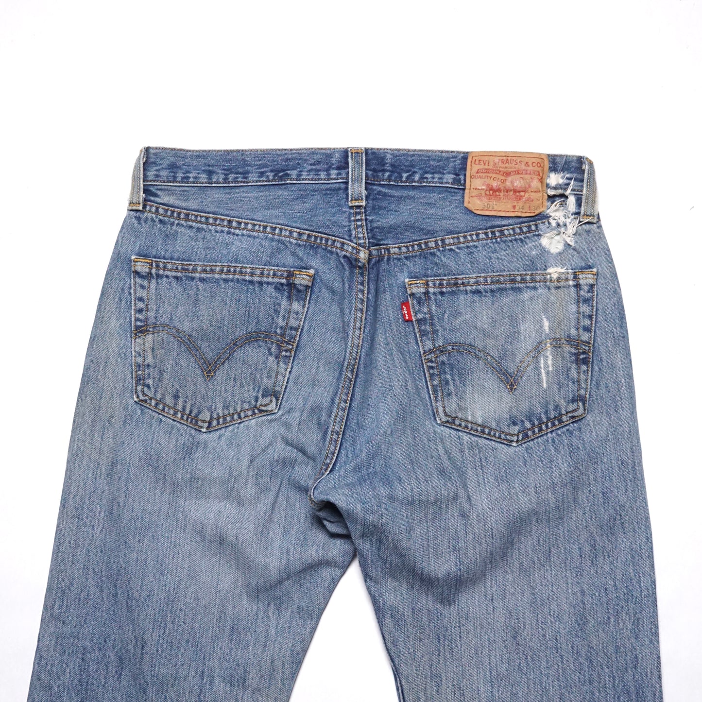 2000s Levi 501 "Sand" Size: 34W/30L