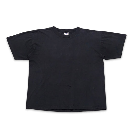 1990s Blank "Thrashed" Size: L/XL