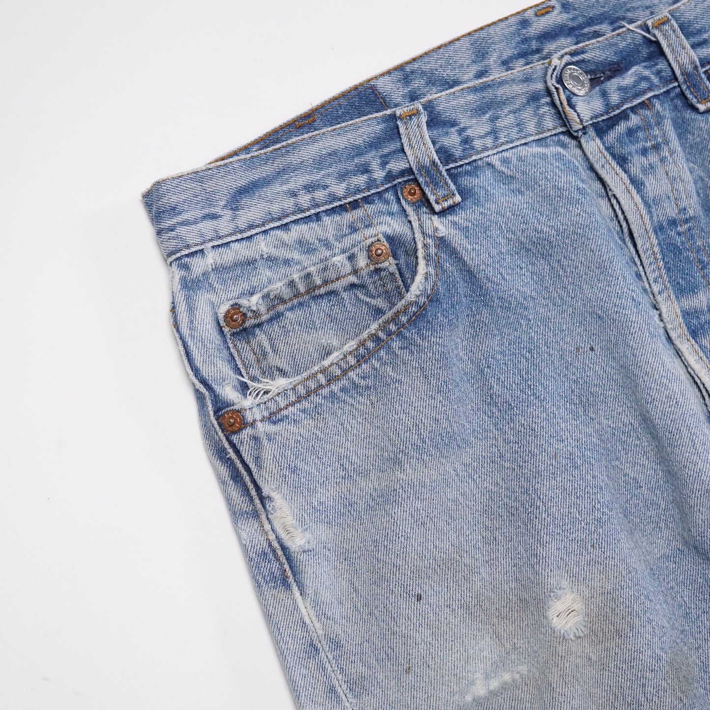 1980s Levi 501 "Distressed" Size: 32W/31L
