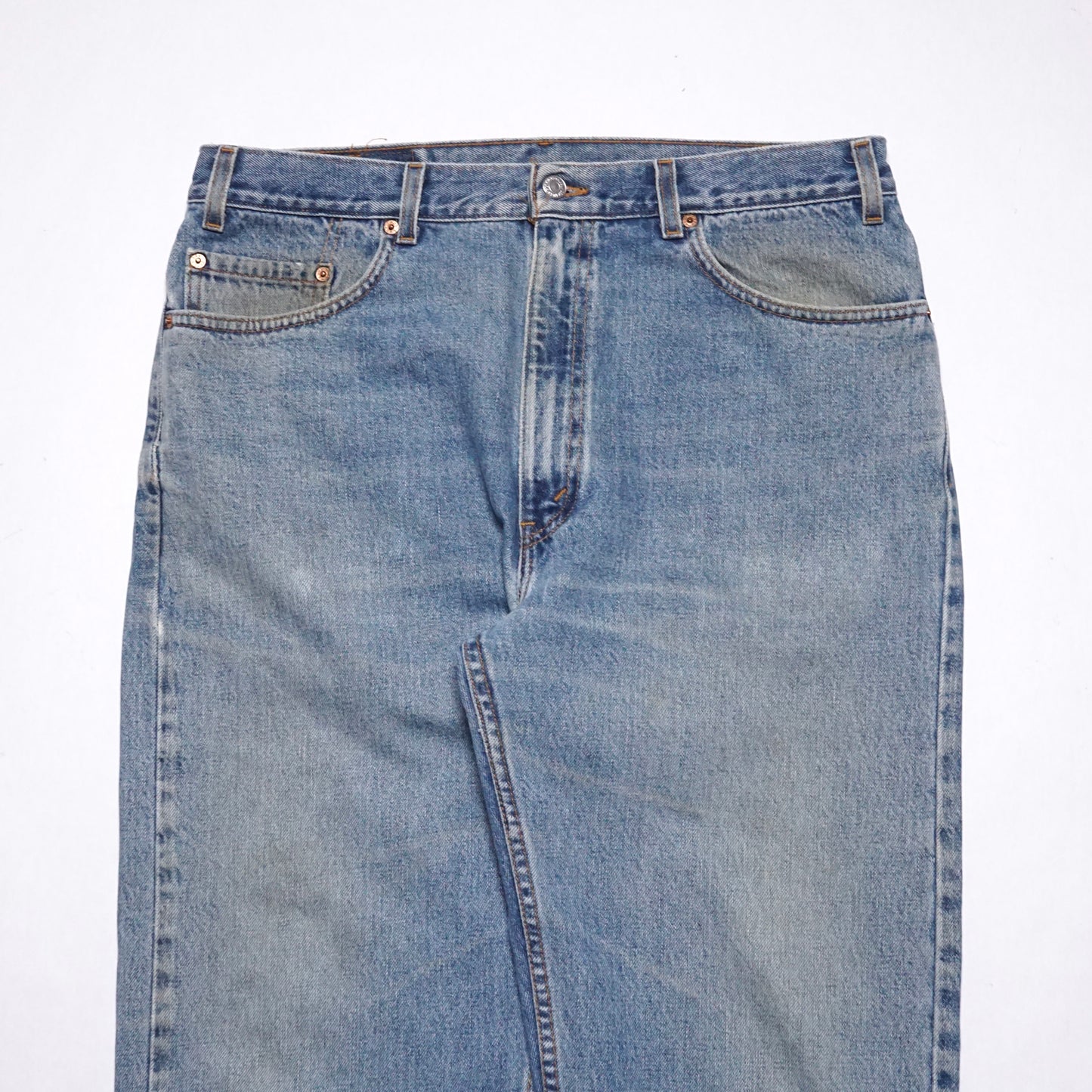 1990s Levi 505 "Stone" Size: 36W/28L