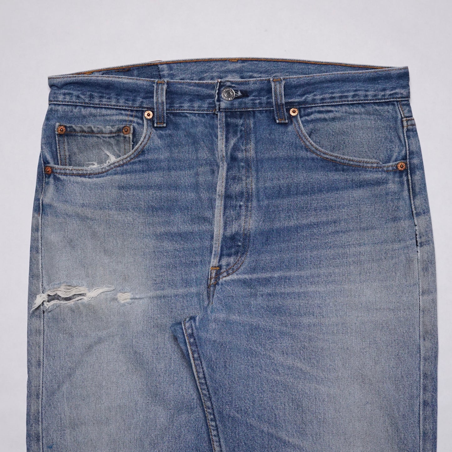 1980s Levi 501 "Distressed" Size: 34W/30L