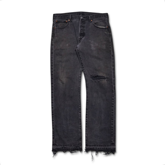 2000s Levi 501 “Faded” Size: 34W/32L