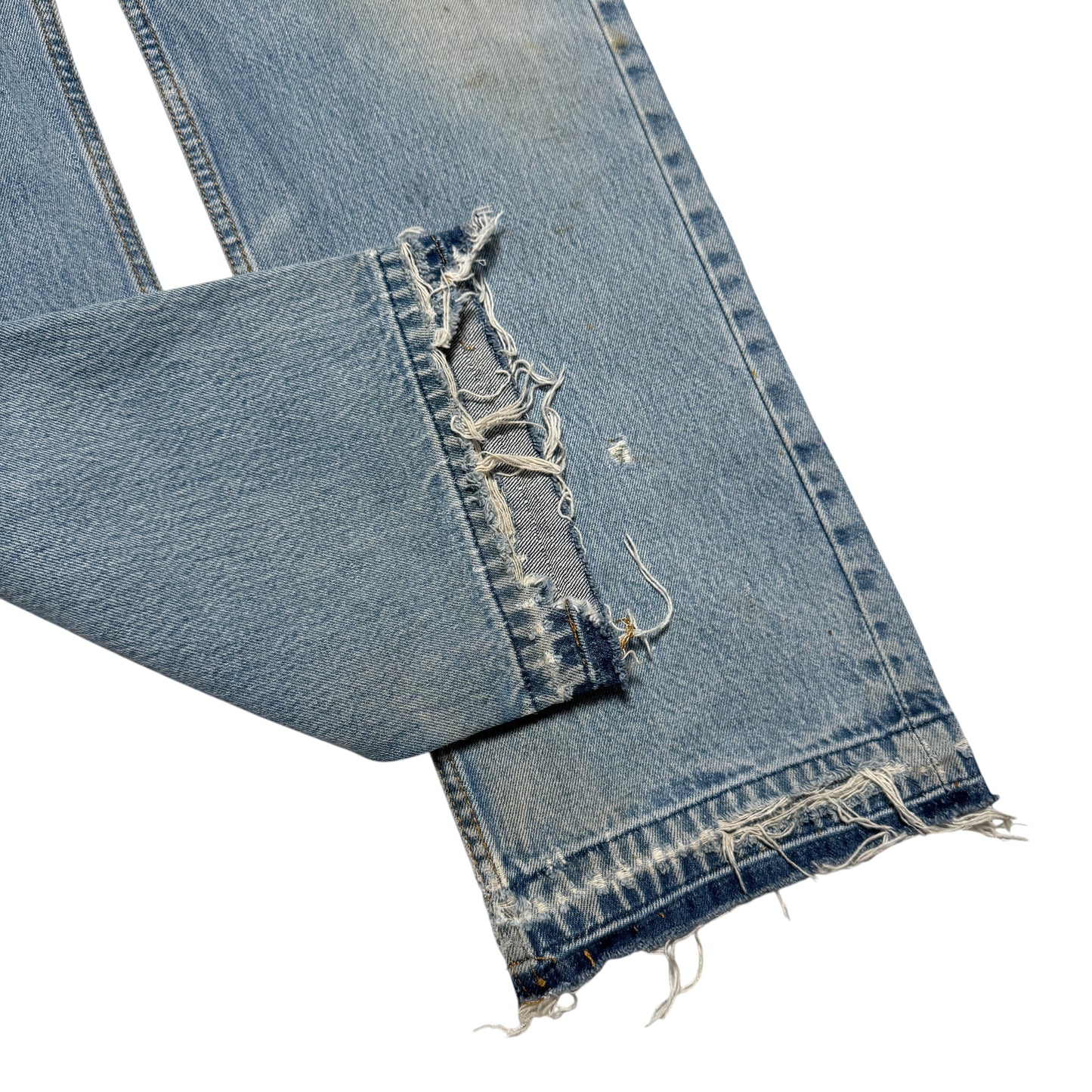 2000s Levi 501 "Distressed" Size: 35W/33L