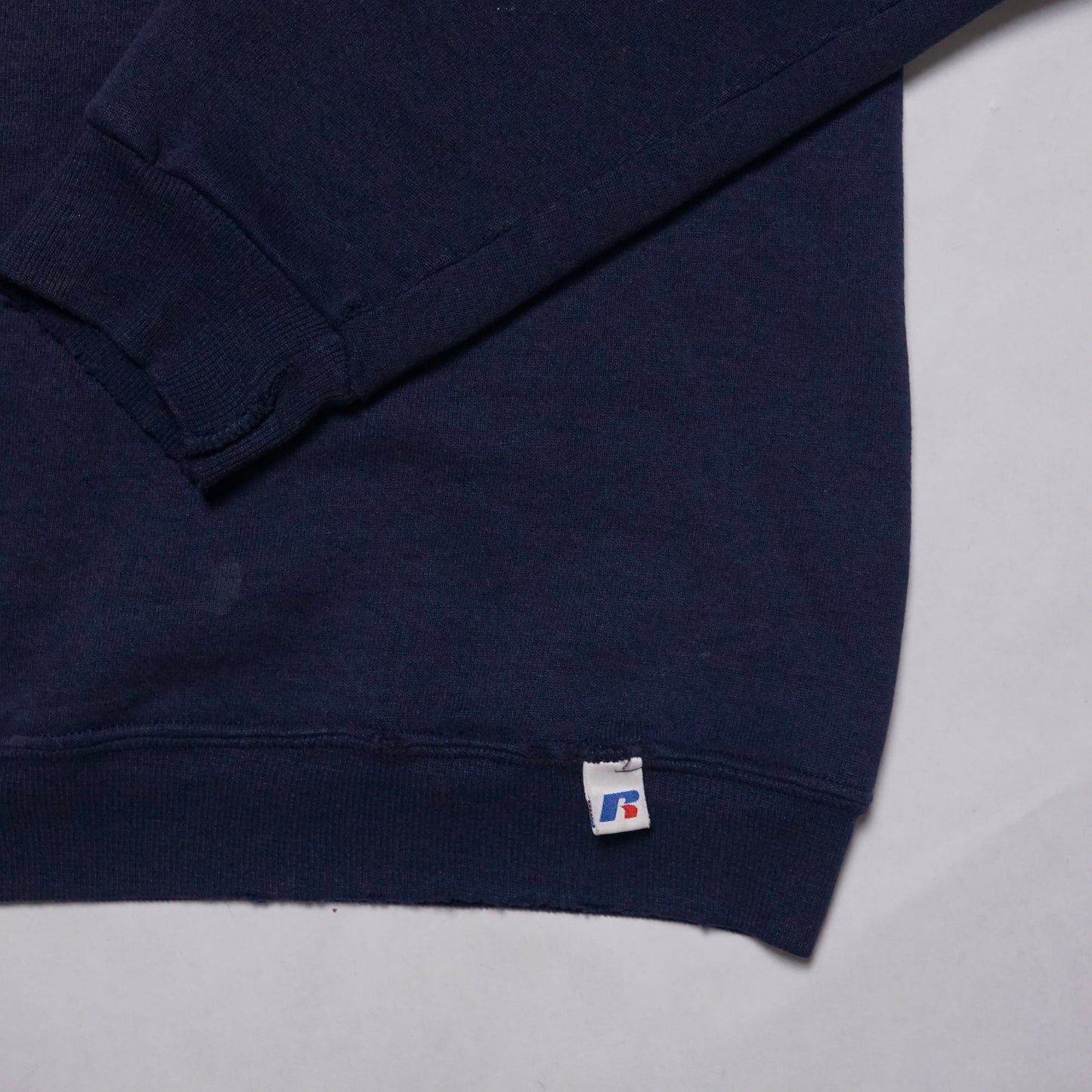 2000s Russell Athletic Sweatshirt "Navy" Size: L