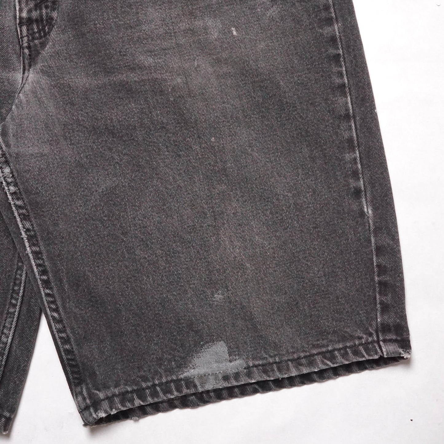 1990s Levi 550 Denim Short “Faded” Size: 37W