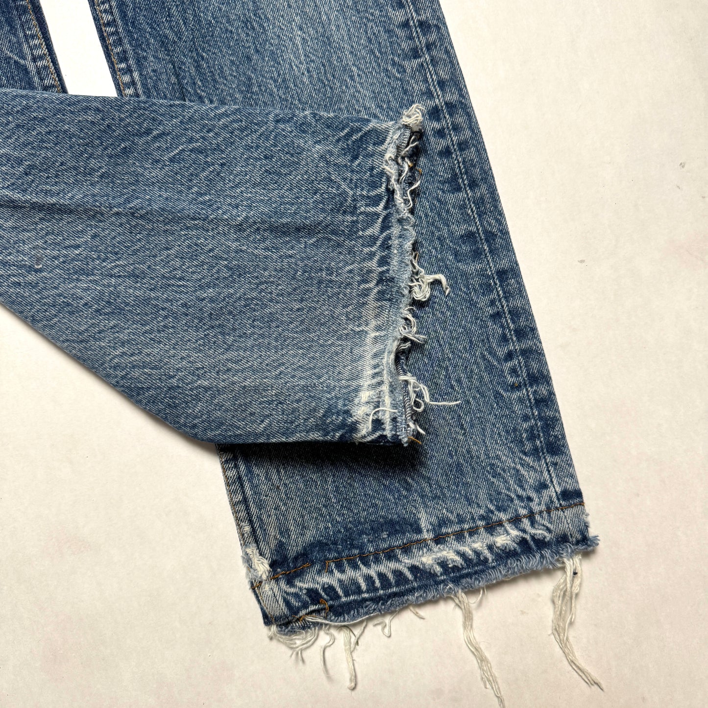 1980s Levi 501 "Faded" Size: 27W/35L